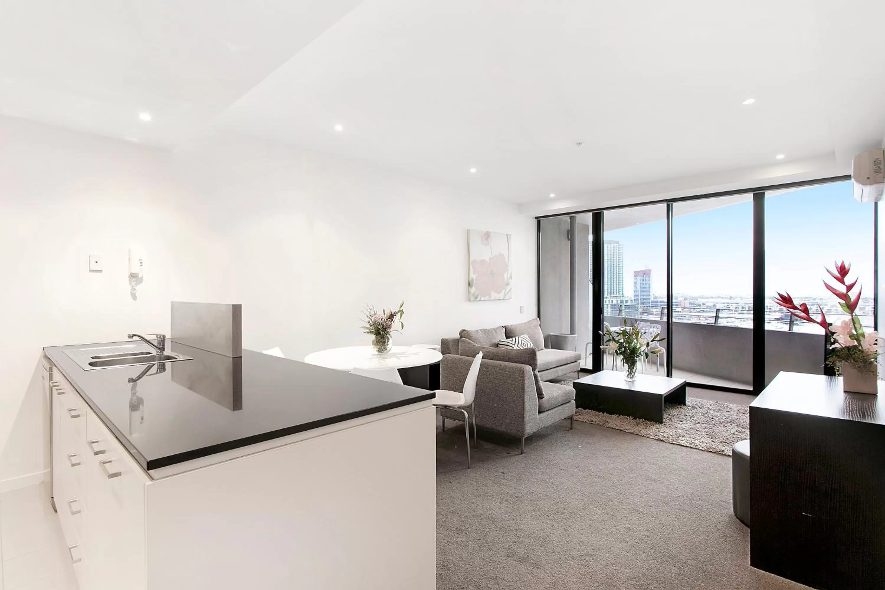 Kitchen or kitchenette in Docklands Private Collection - NEWQUAY