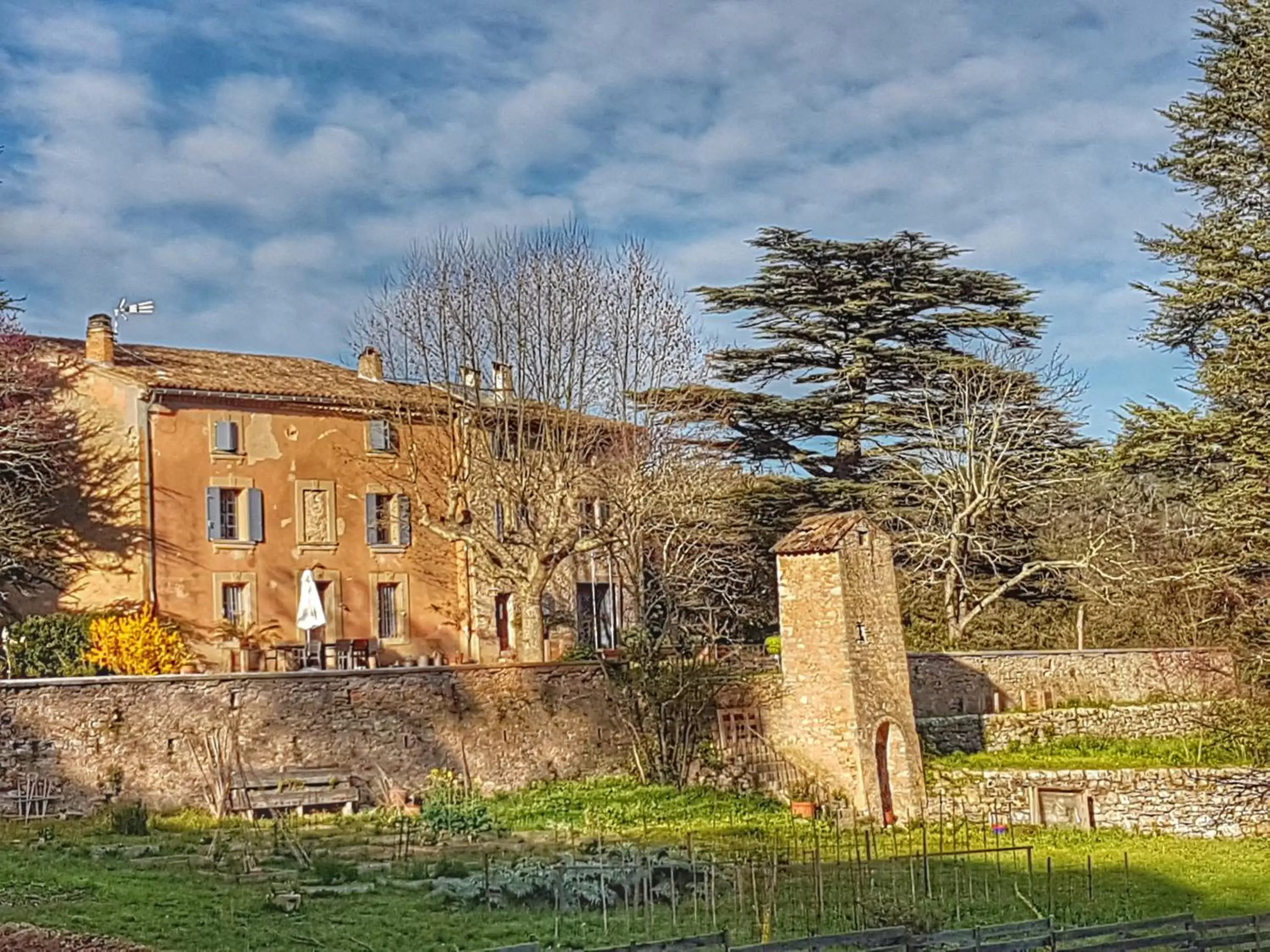 Garden view, Property Building in Le Domaine Saint Martin