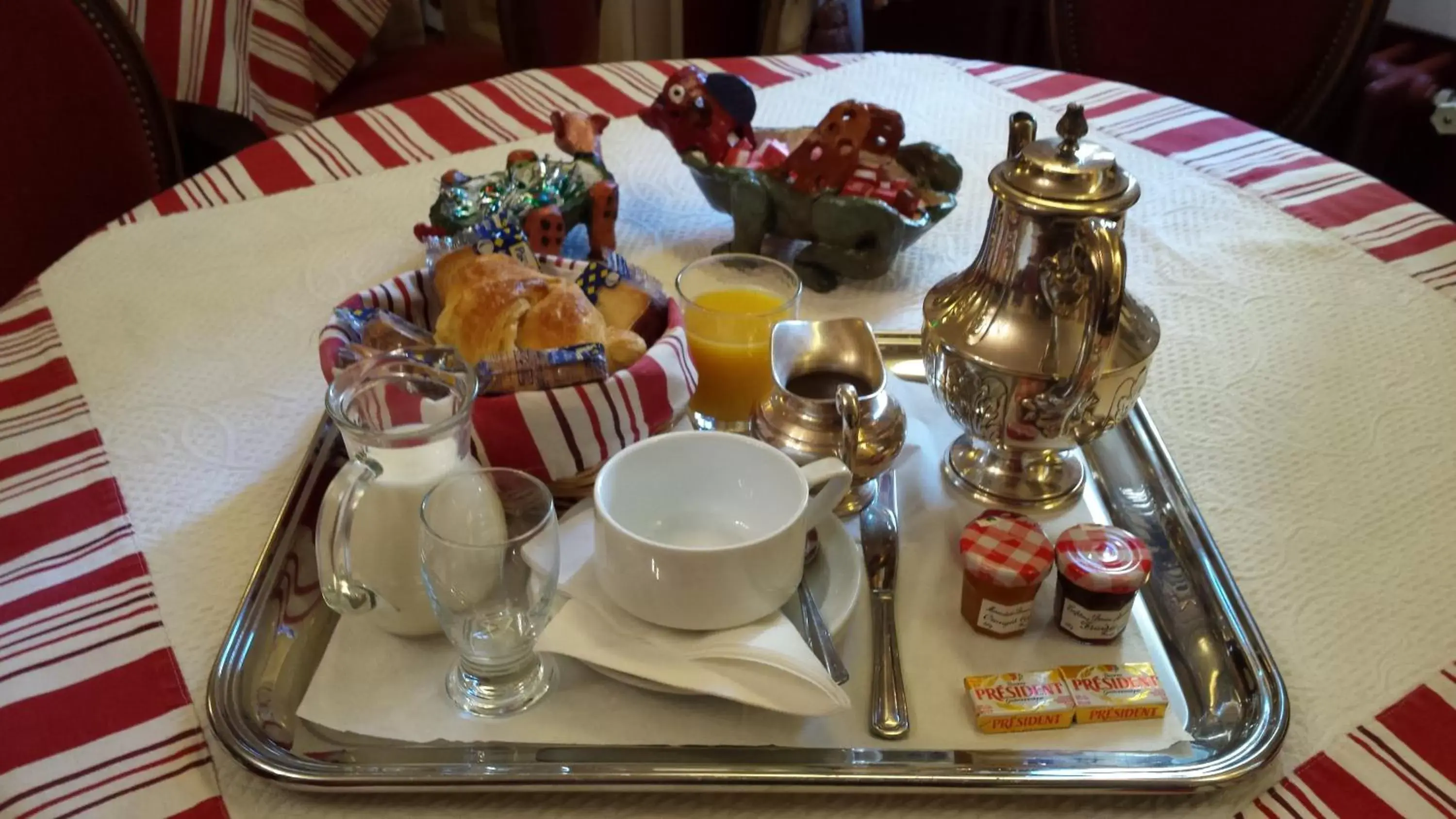 Breakfast in Hotel Cardinal