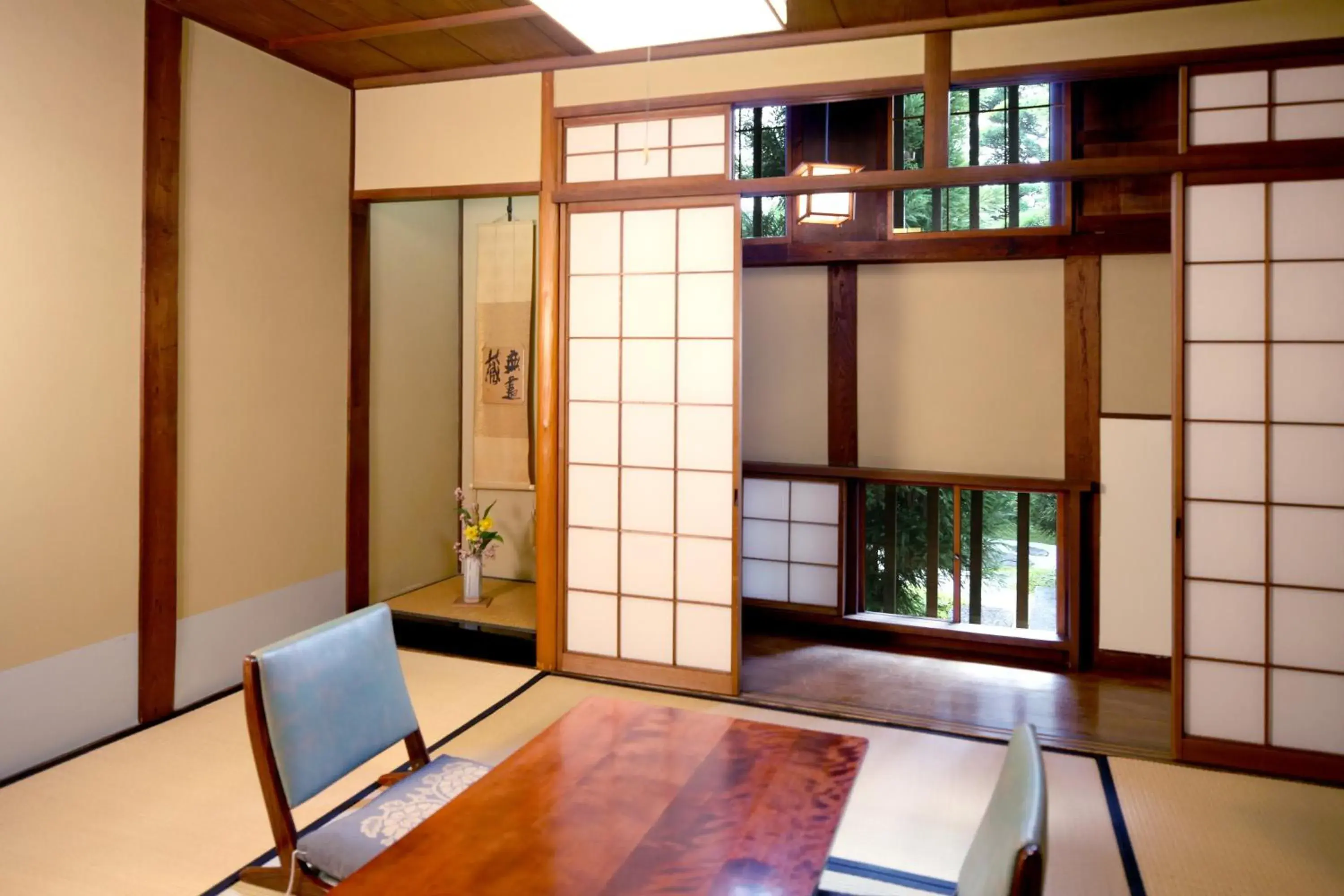 Photo of the whole room in Ryori Ryokan Tsurugata Hotel