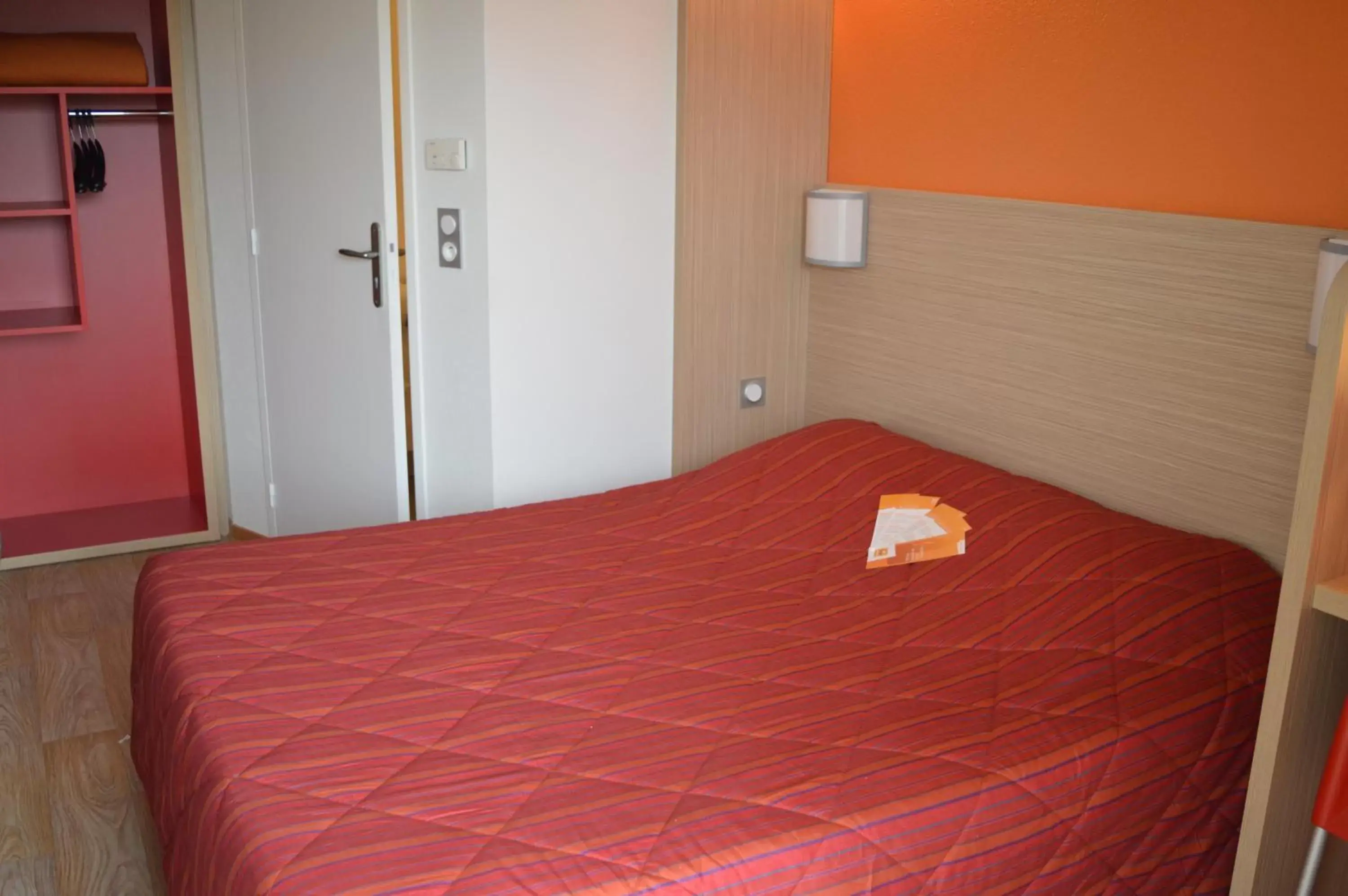 Bed in Premiere Classe Agen