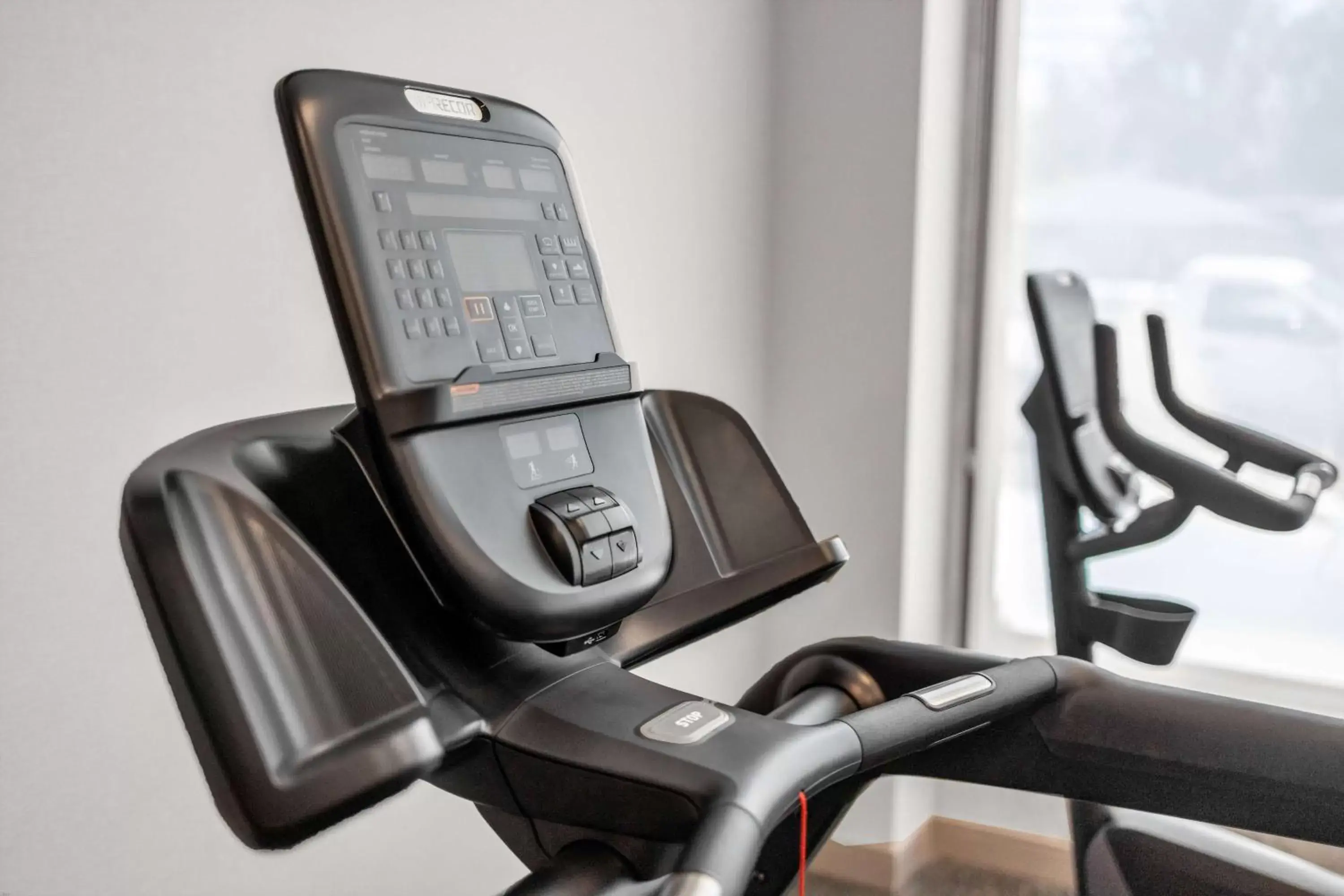 Fitness centre/facilities, Fitness Center/Facilities in La Quinta Inn & Suites by Wyndham San Jose Silicon Valley