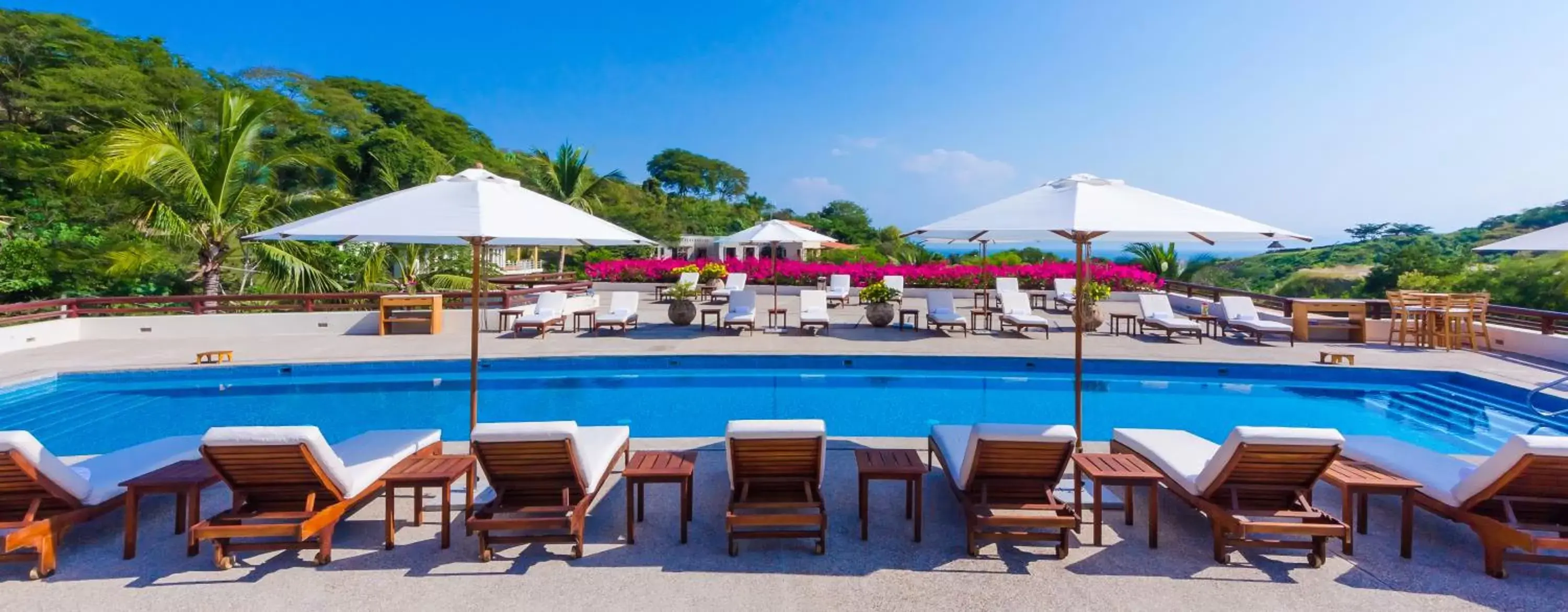 Swimming pool in Grand Matlali Suites & Villas Riviera Nayarit Swimming pool in Grand Matlali Suites & Villas Riviera Nayarit