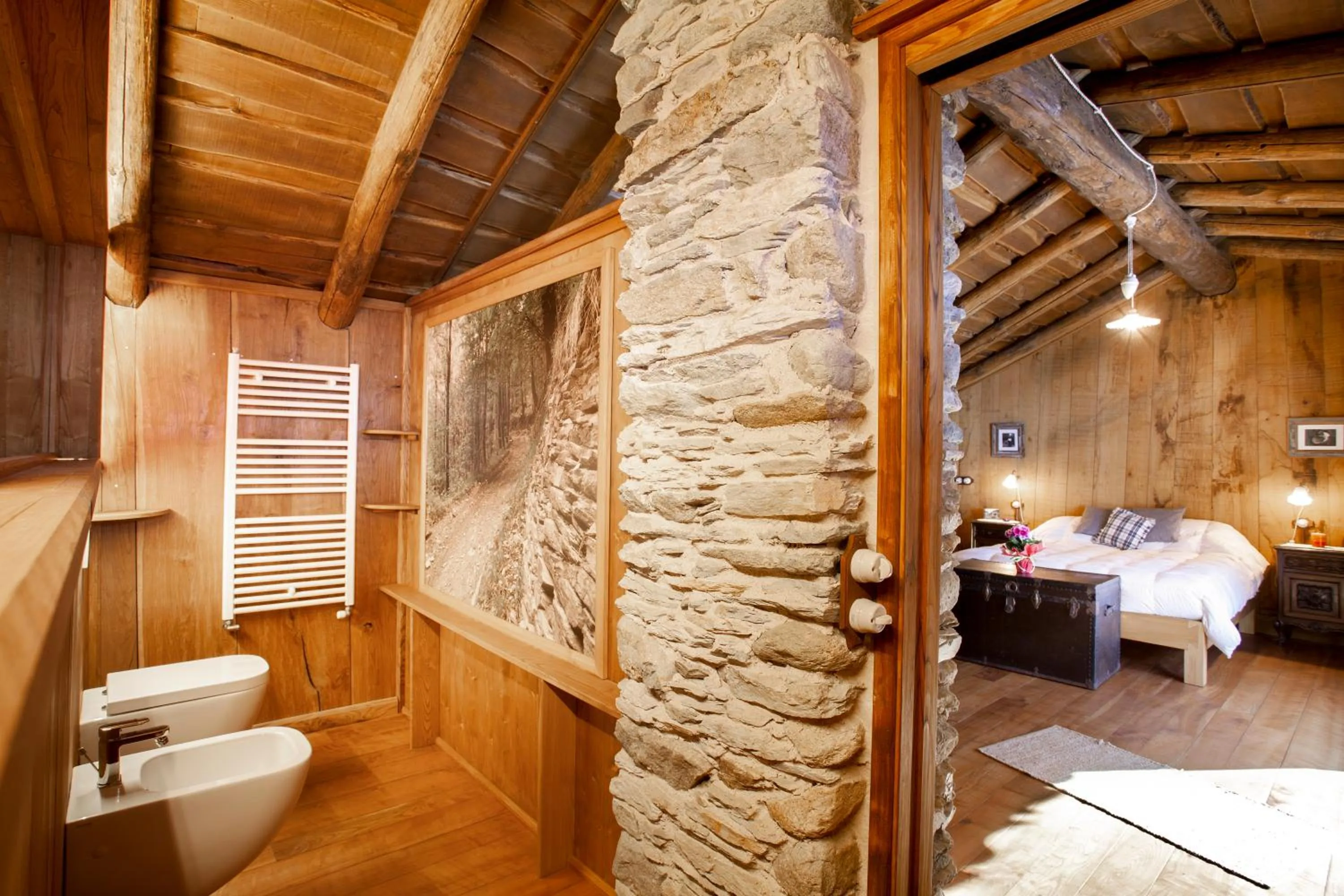 Shower, Bed in Il Sogno Della Vita AgriResort - Country Rooms & Suites