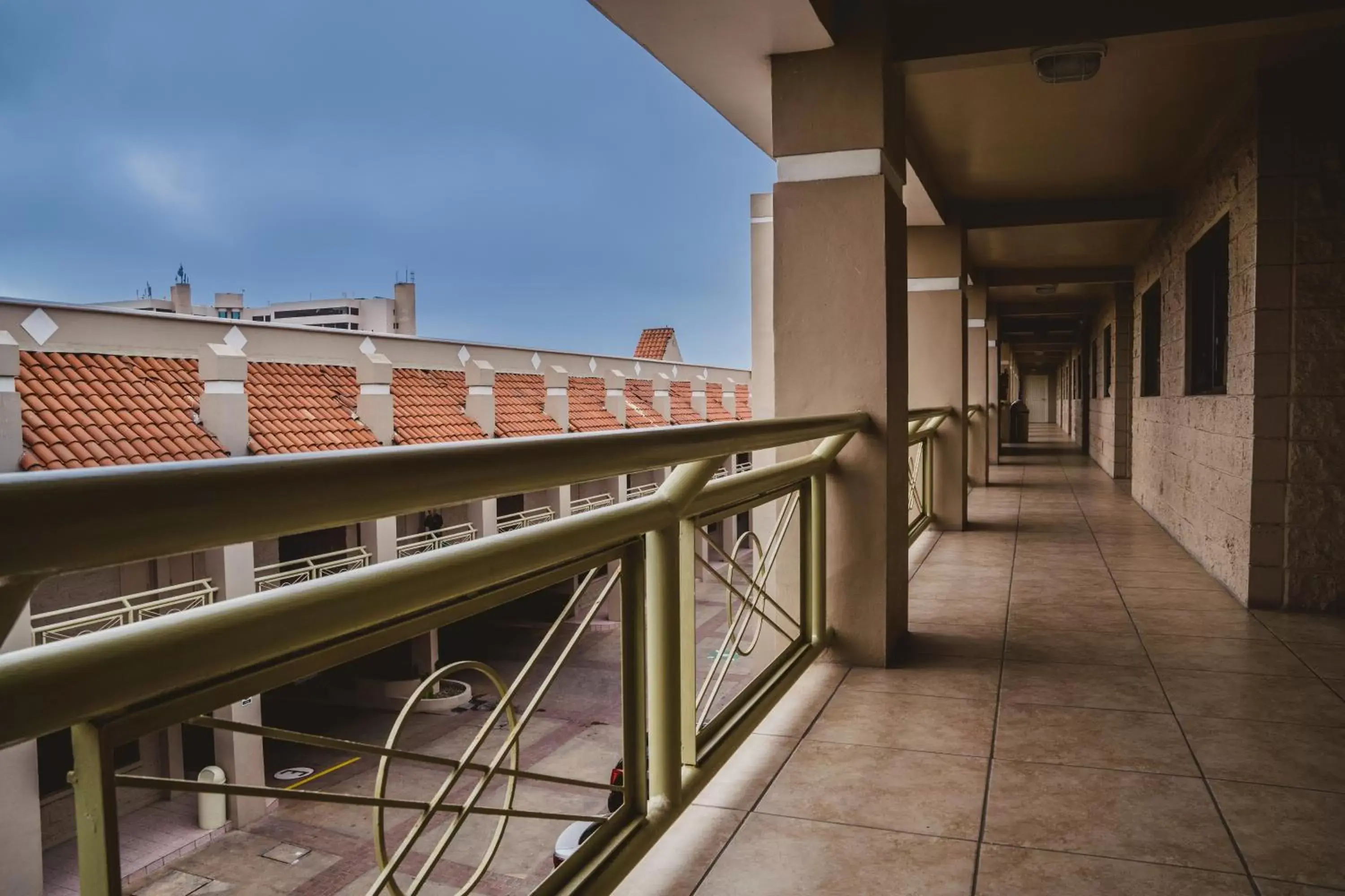 Property building, Balcony/Terrace in Del Mar Inn Rosarito