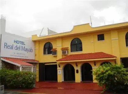 Facade/entrance in Hotel Real Del Mayab