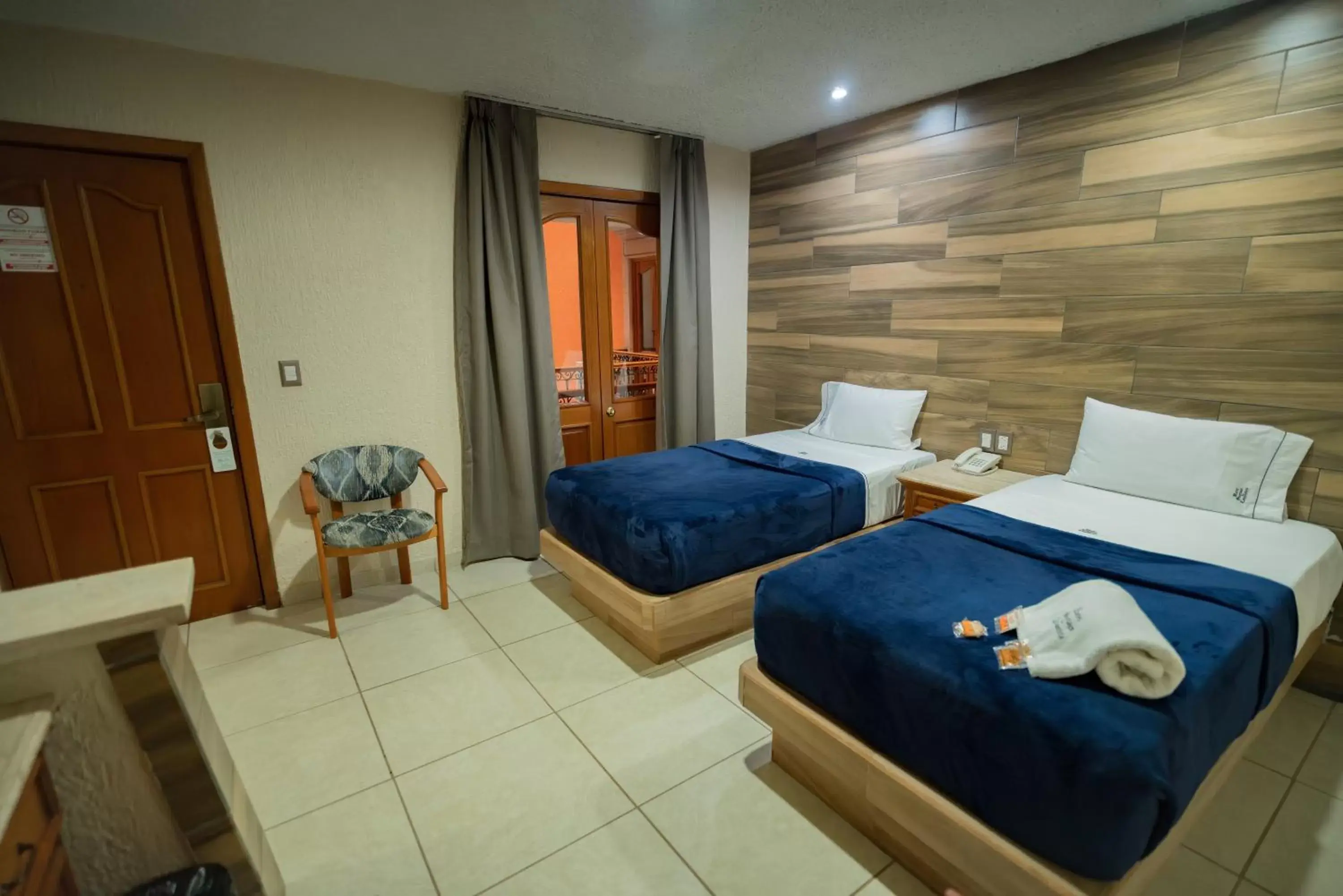 Bedroom, Bed in Hotel Santiago De Compostela - Guadalajara Centro Historico