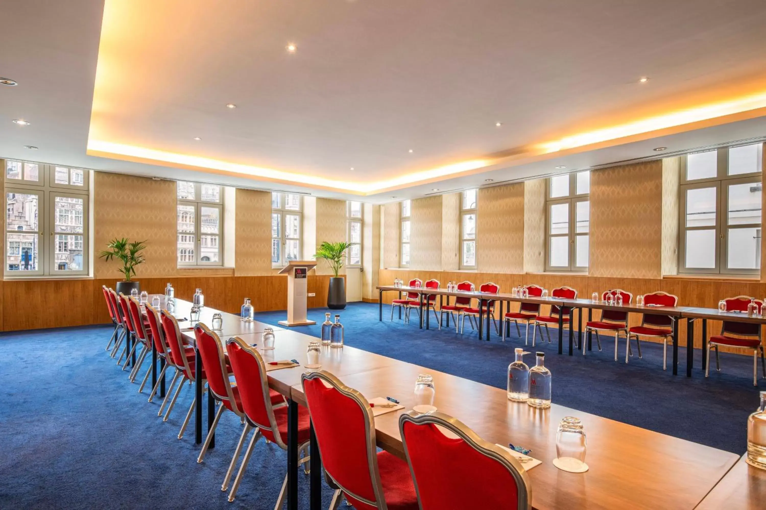 Meeting/conference room in Ghent Marriott Hotel