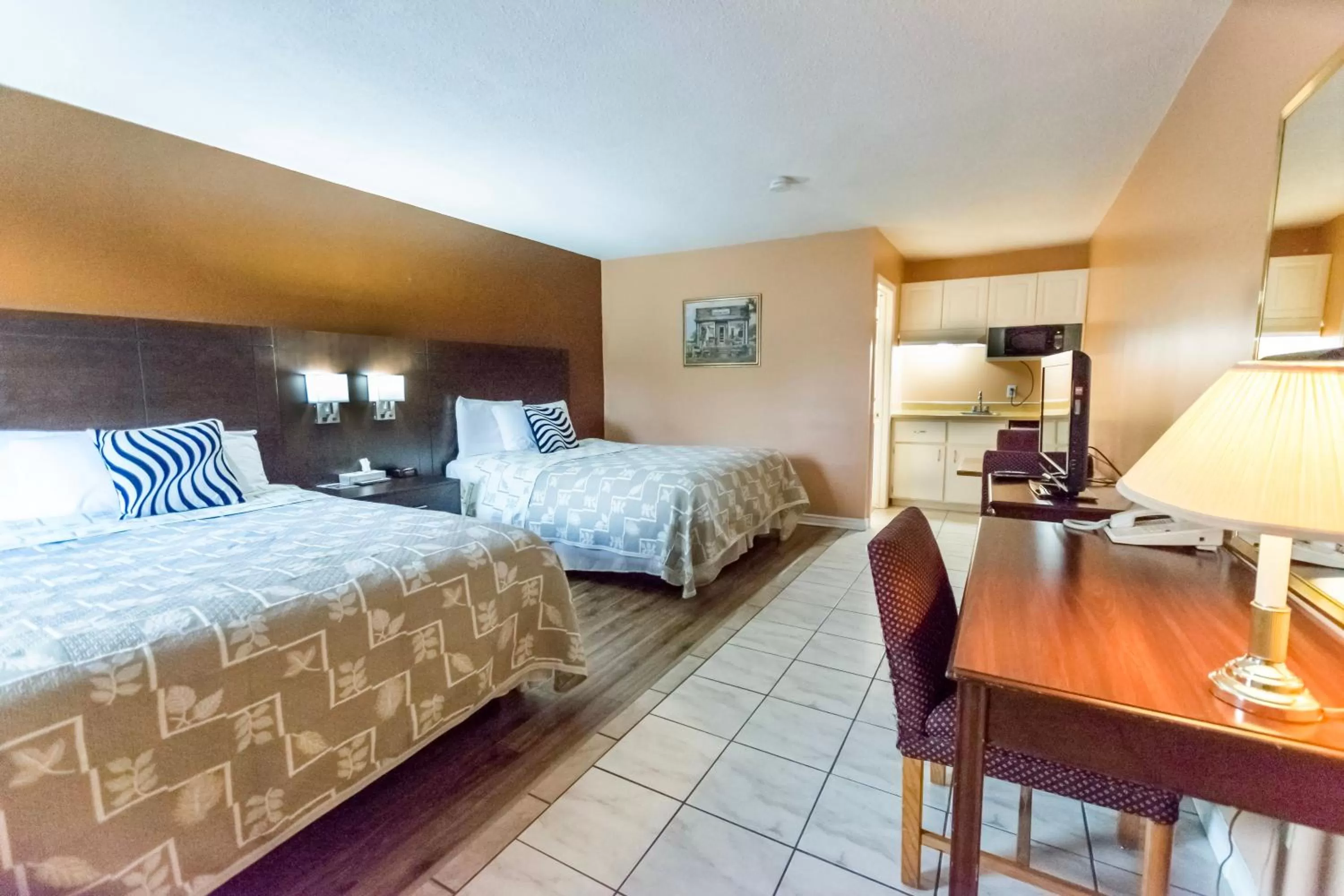 Bed in Countryside Inn