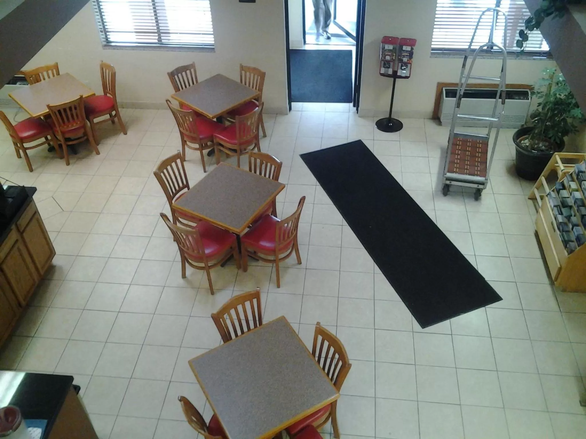 Bird's eye view in Super 8 by Wyndham Plymouth