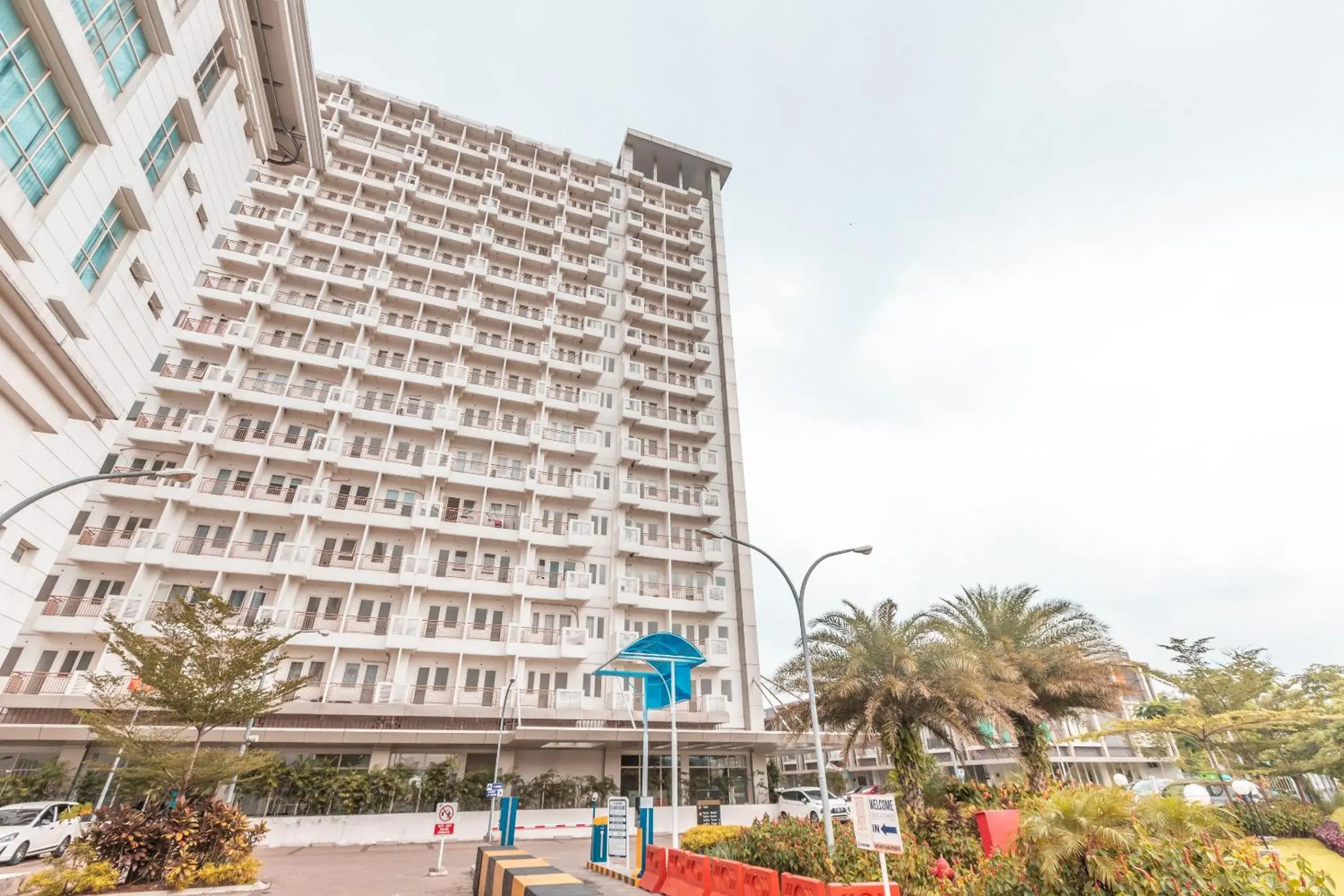 Facade/entrance, Property Building in OYO 1948 Apartement Sentul Tower