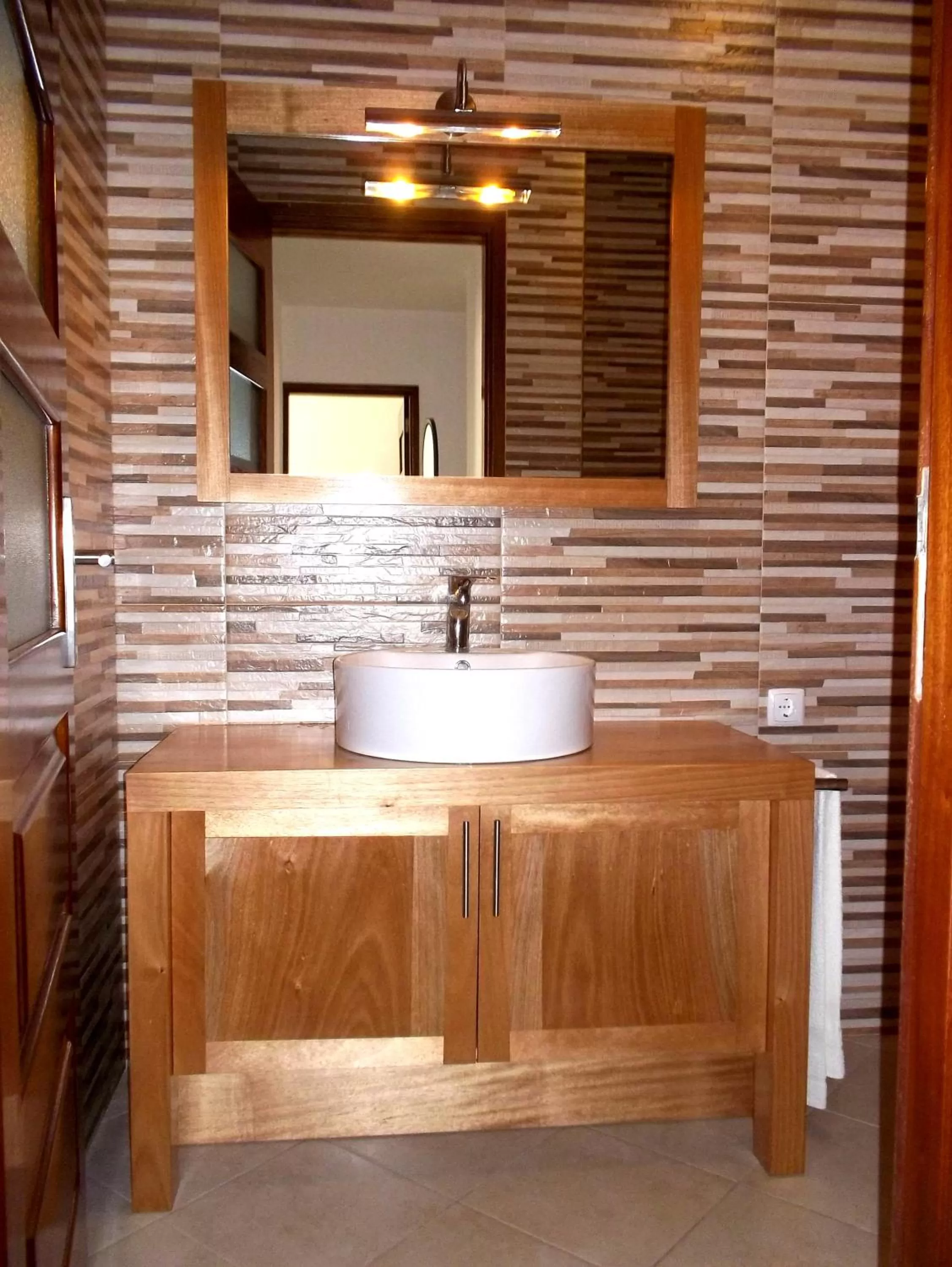 Bathroom in Basic Hotel