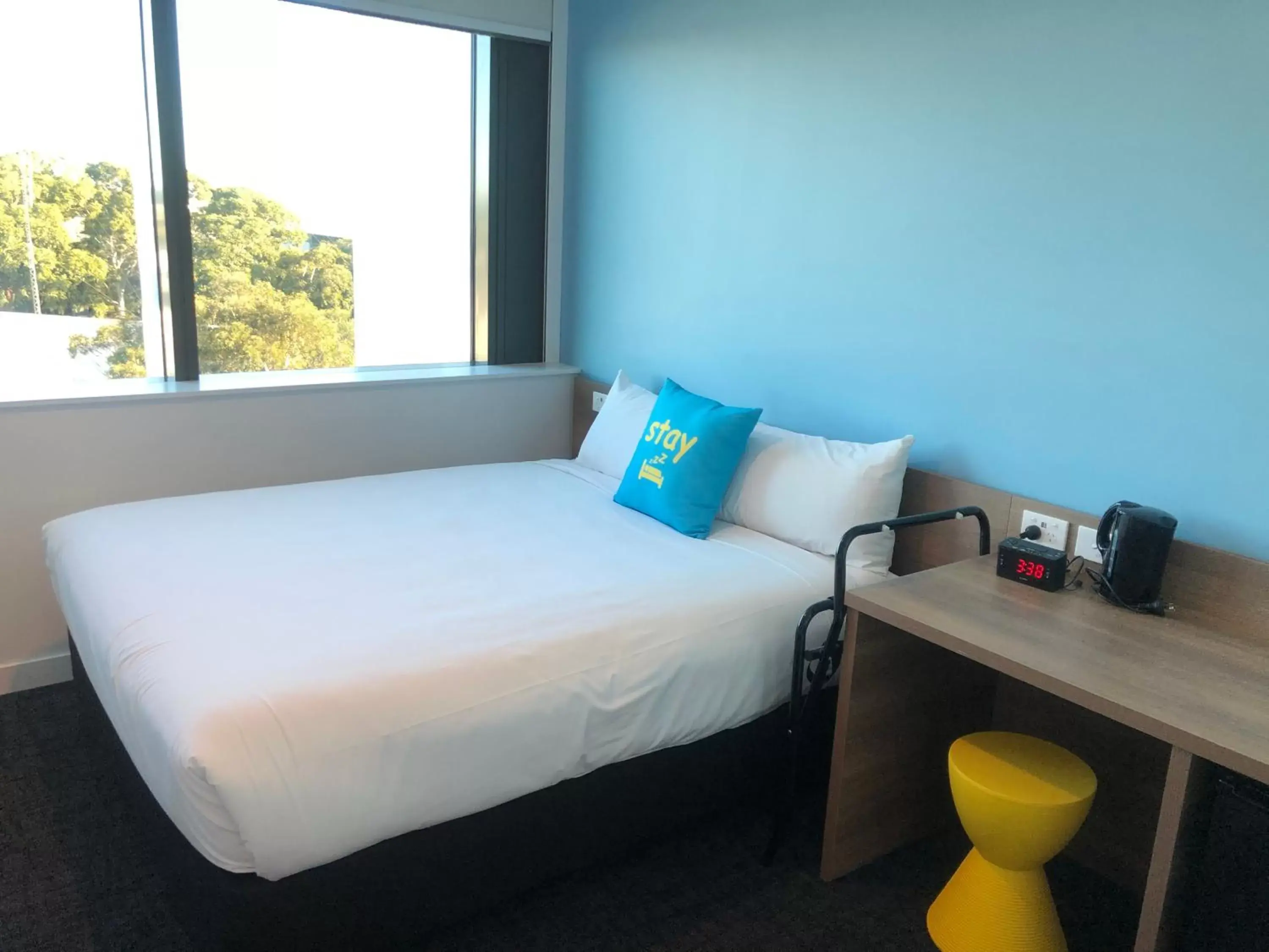 Bedroom, Bed in ibis budget Sydney Airport