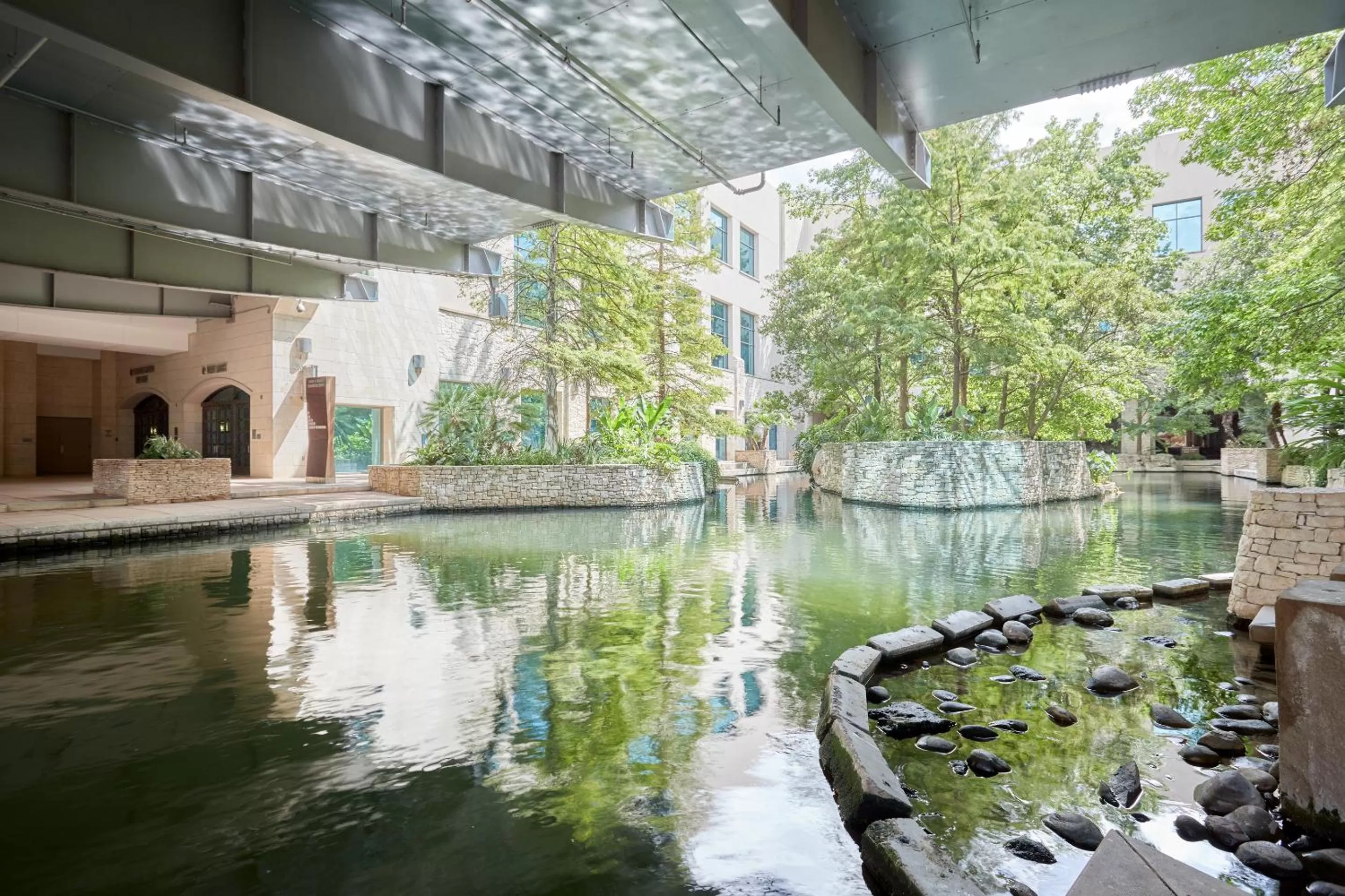 Sonder at La Villita