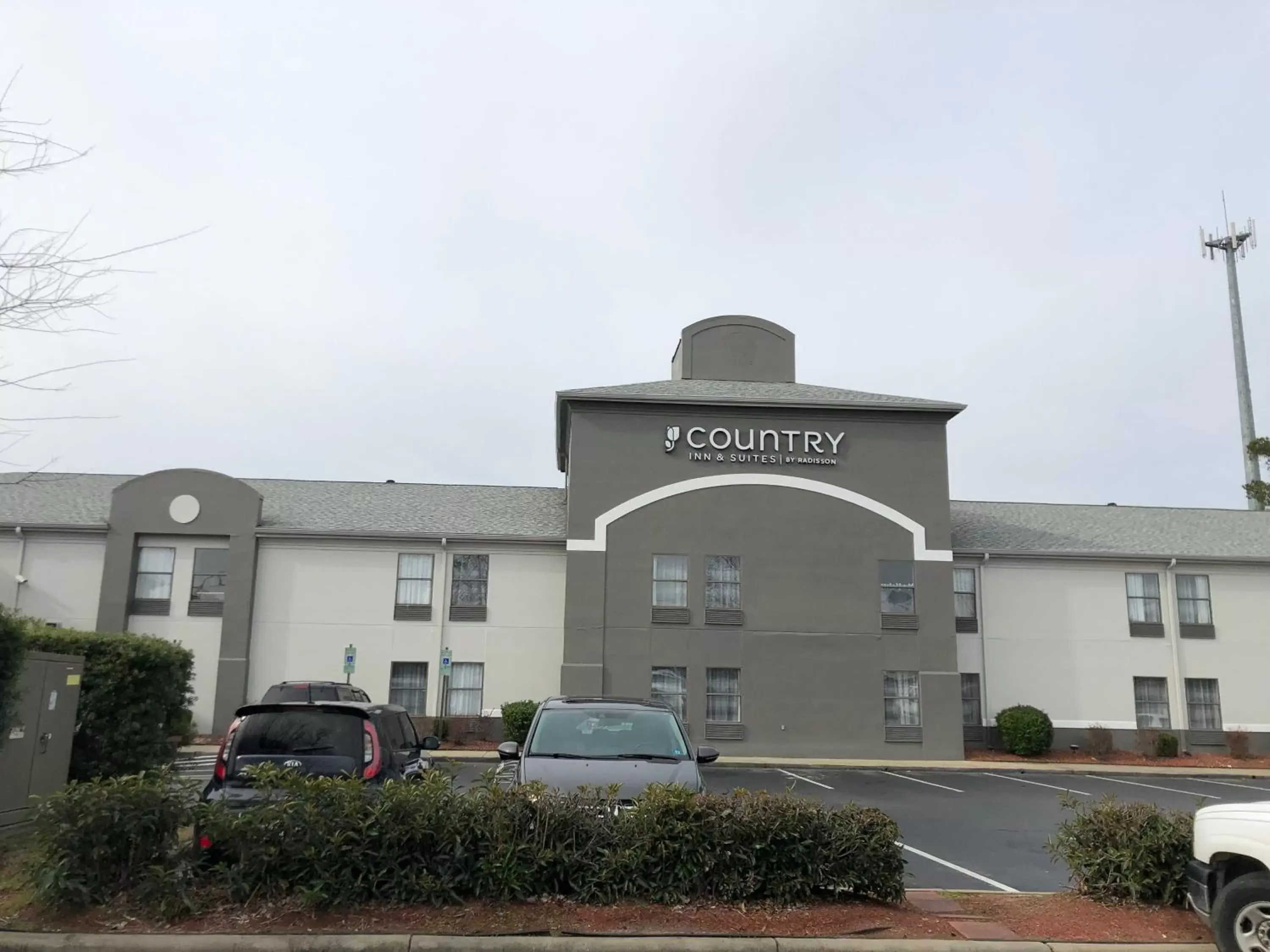 Property Building in Country Inn & Suites by Radisson, Greenville, NC