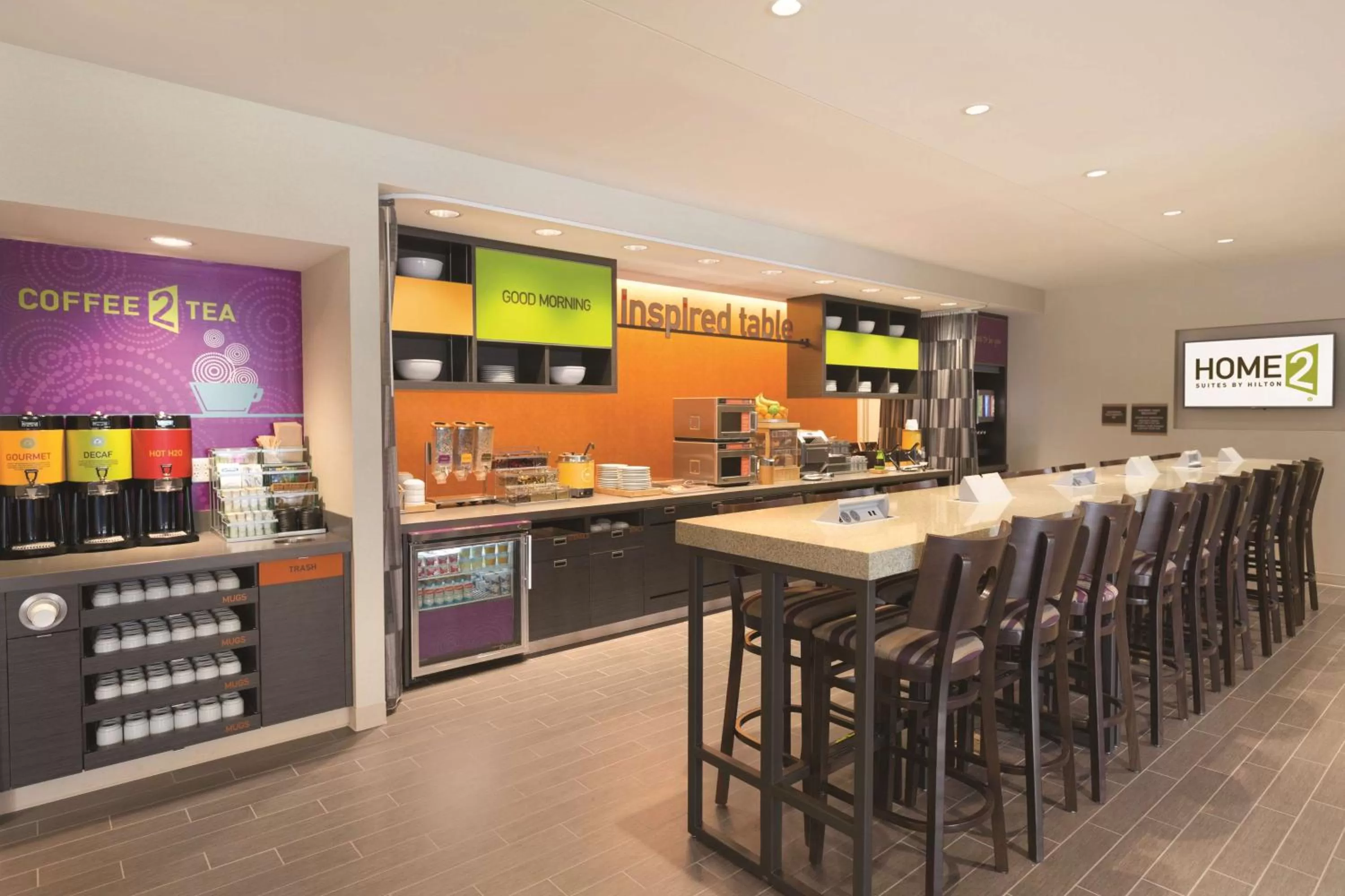 Dining area in Home2 Suites by Hilton Bellingham