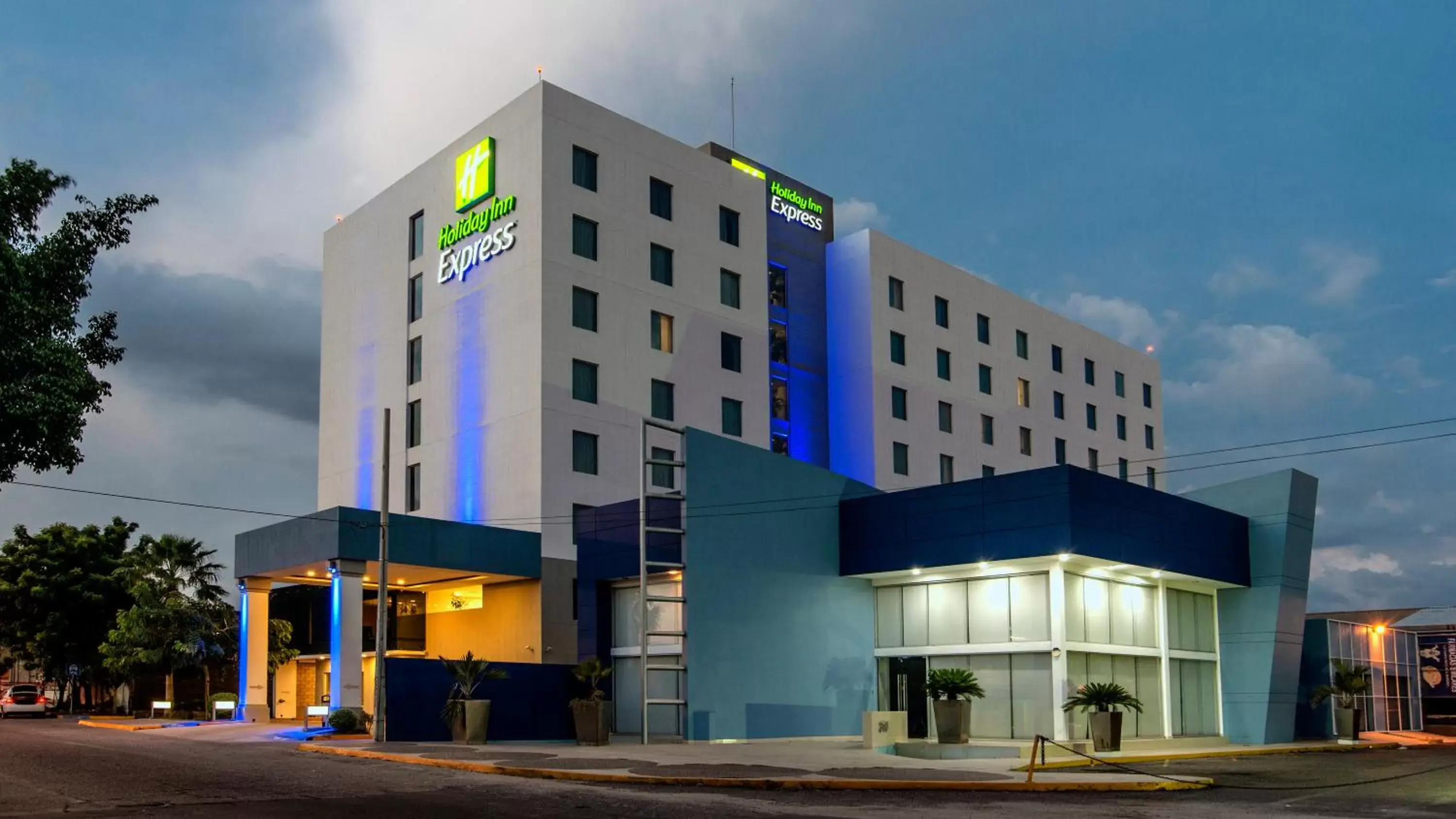 Property building in Holiday Inn Express Culiacan by IHG Property building in Holiday Inn Express Culiacan by IHG