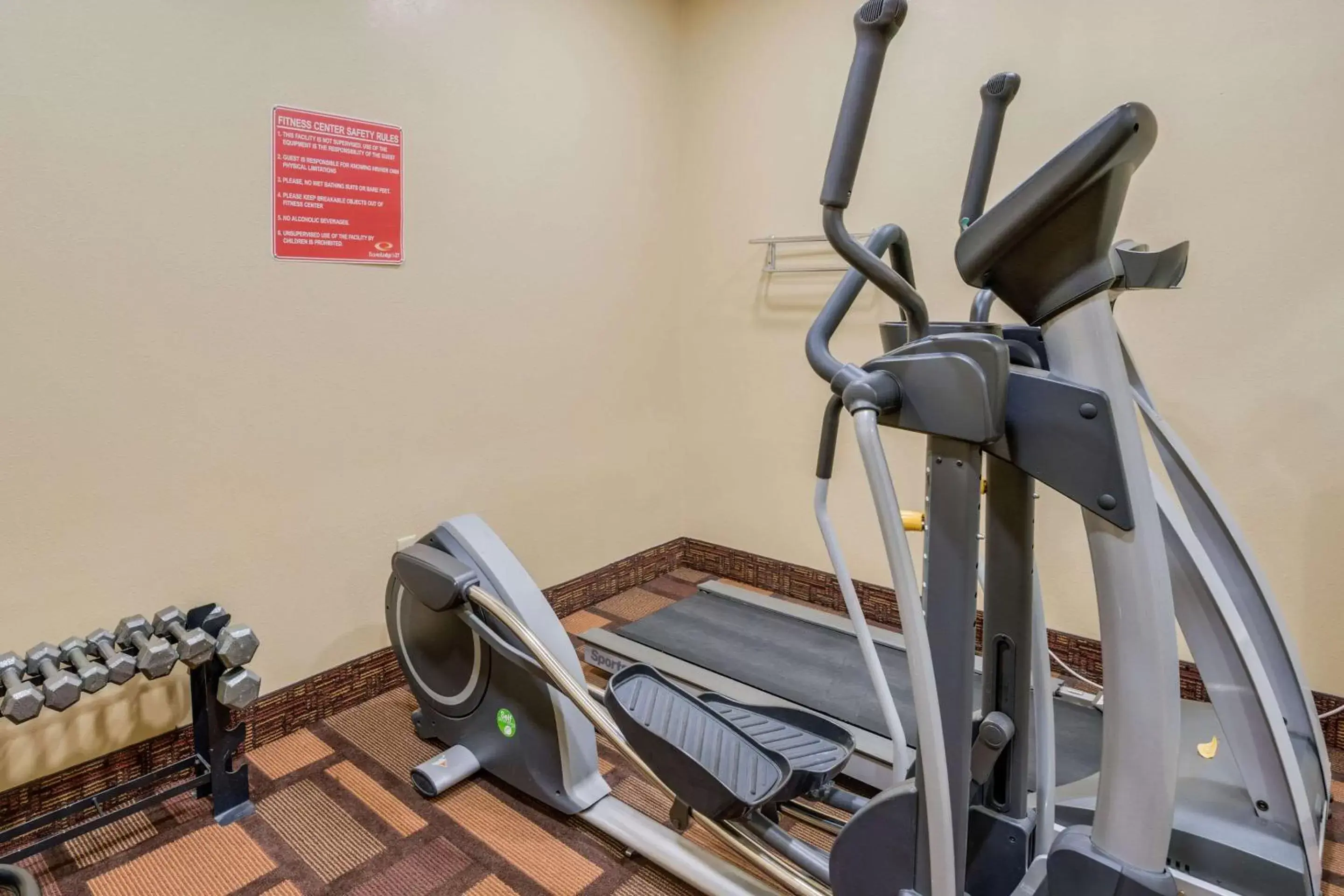 Fitness centre/facilities, Fitness Center/Facilities in Econo Lodge Lubbock I-27