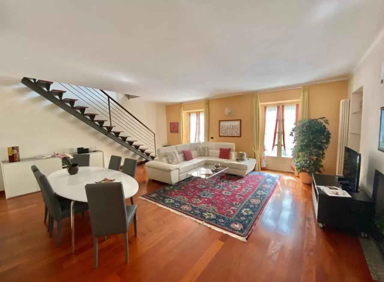 Living room, Seating Area in Loger Confort Residence & Apartments