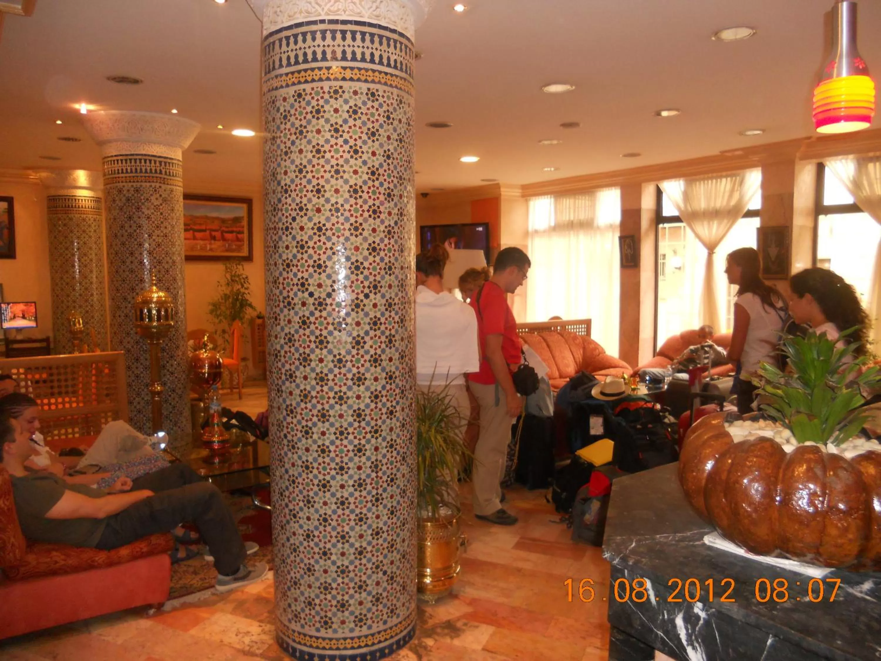 People in Hôtel Astrid