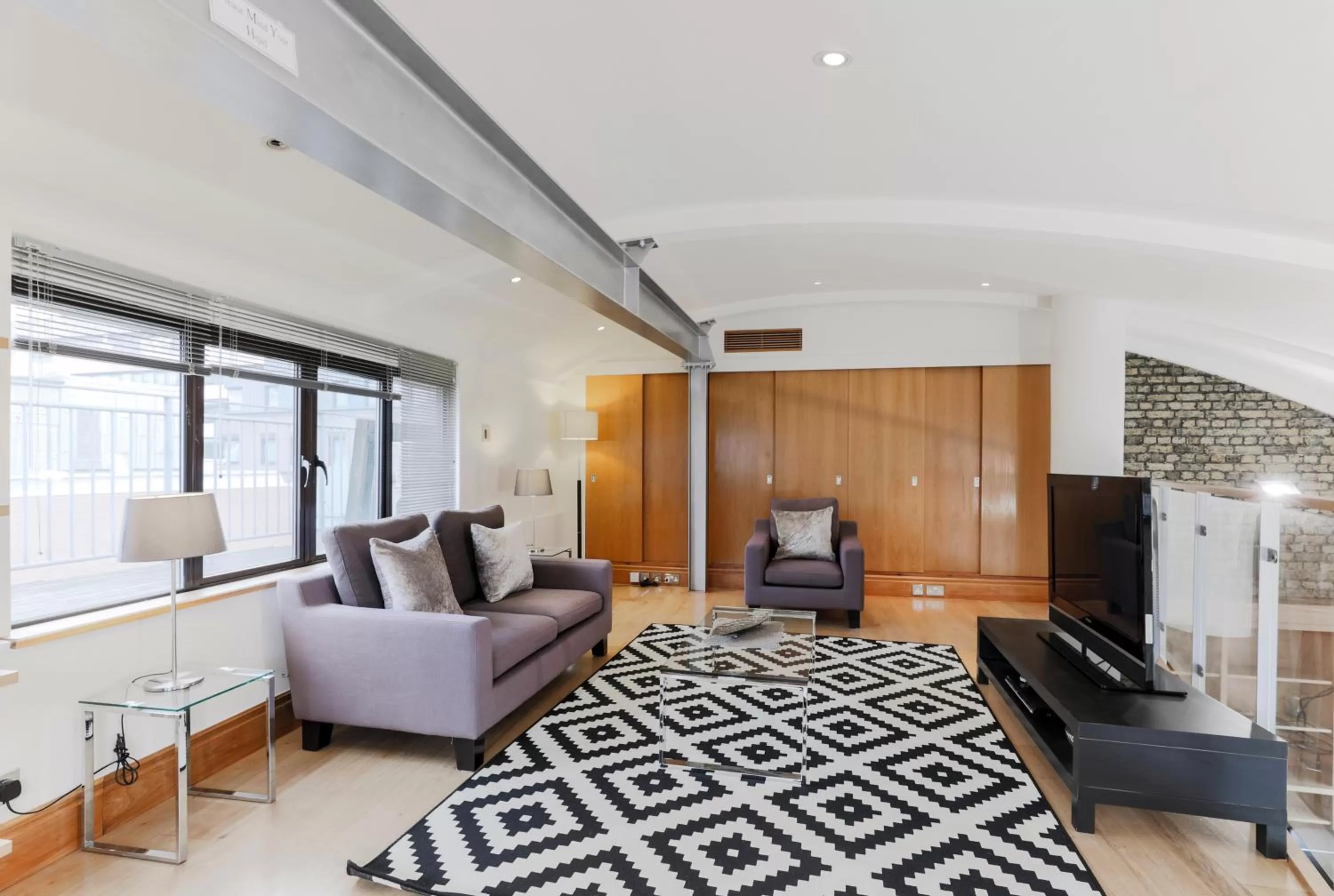 Communal lounge/ TV room, Seating Area in Monument Apartments