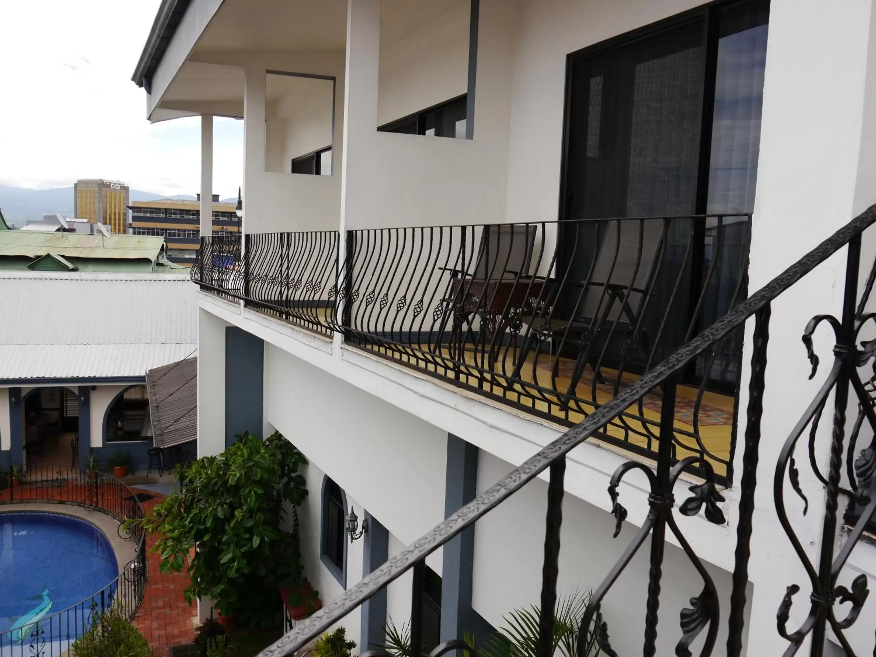 Balcony/Terrace, Pool View in Hotel Santo Tomas / Historical Property