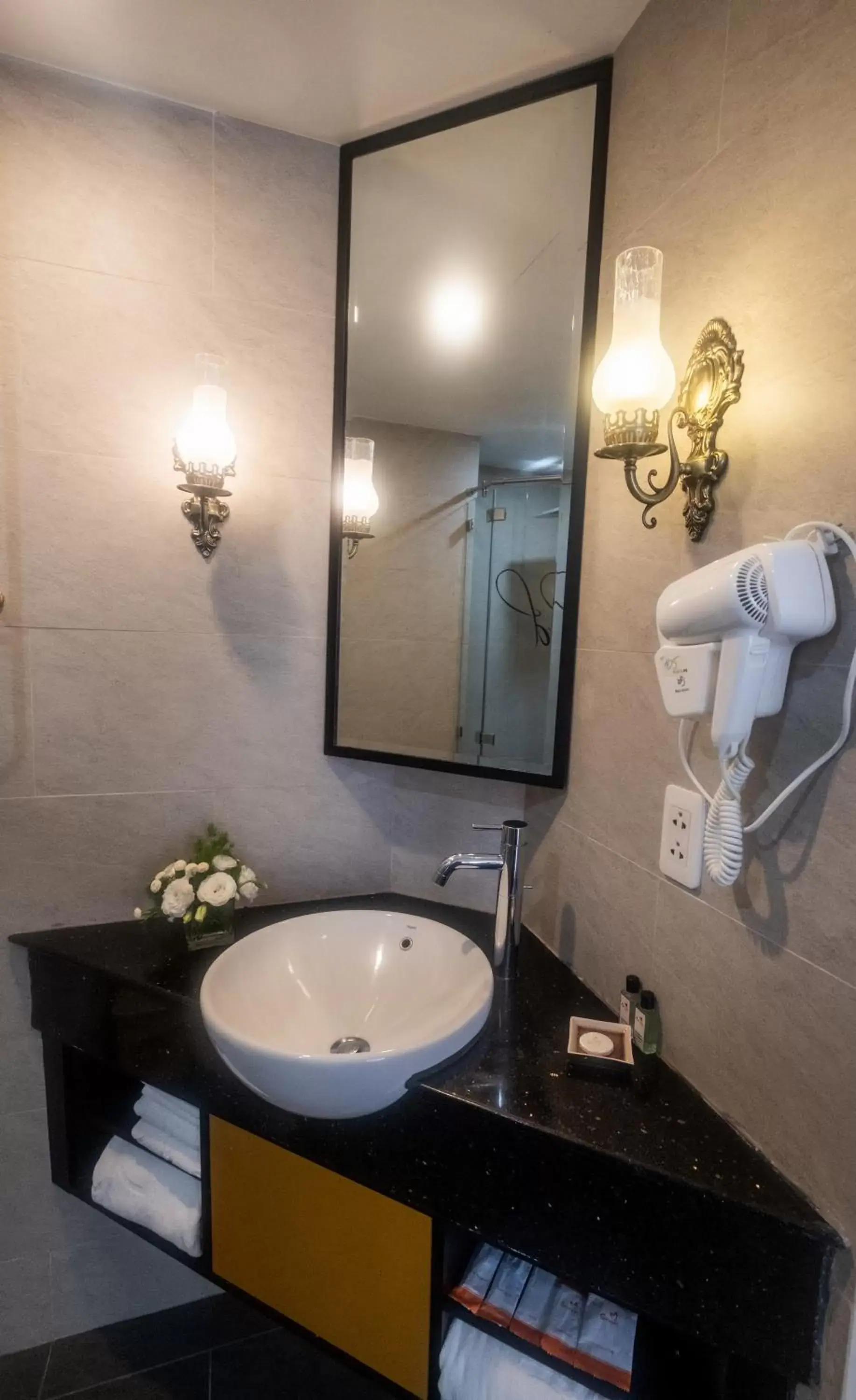 Bathroom in Sanouva Saigon Hotel