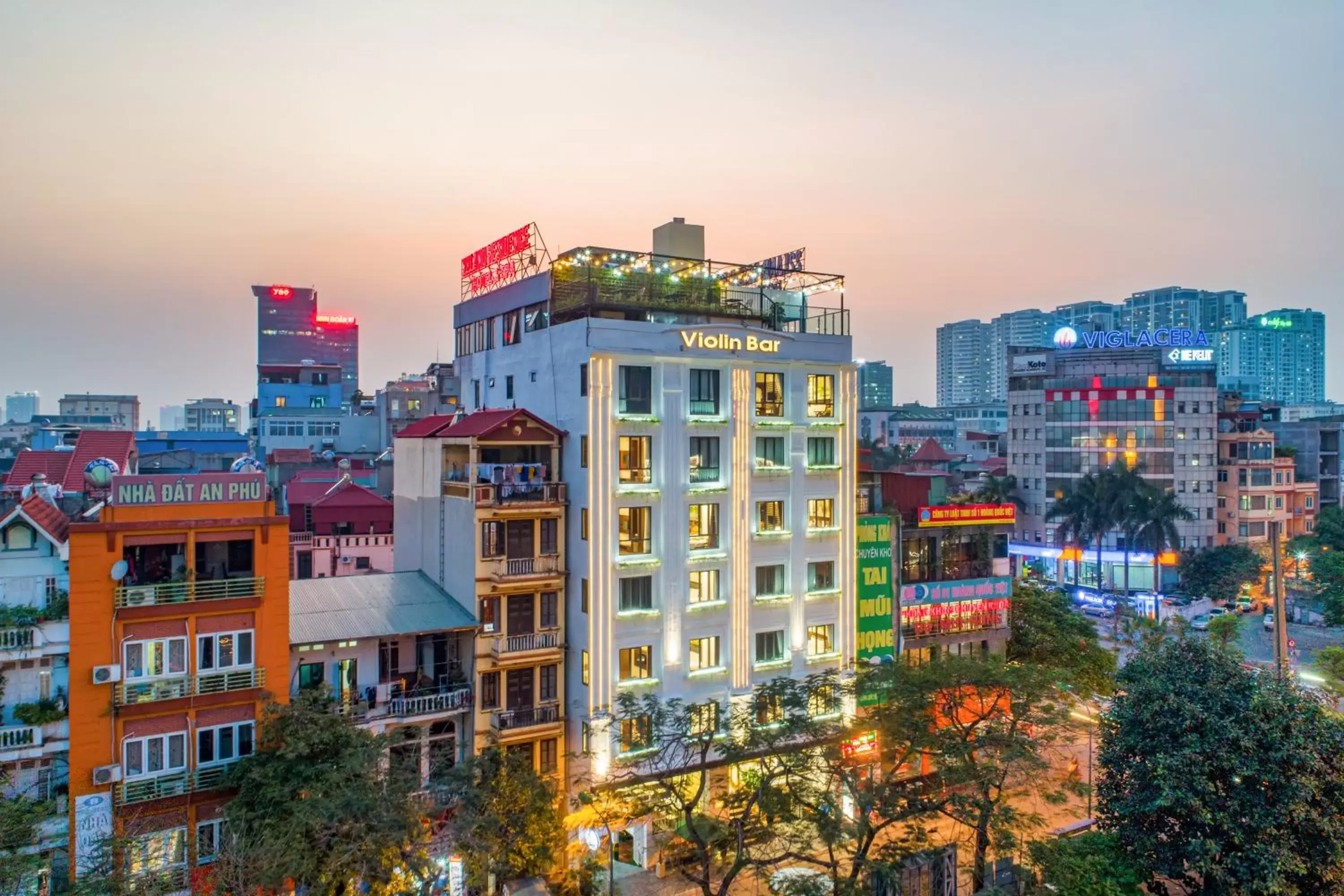 Property building in 22Land Residence Hotel & Spa Ha Noi