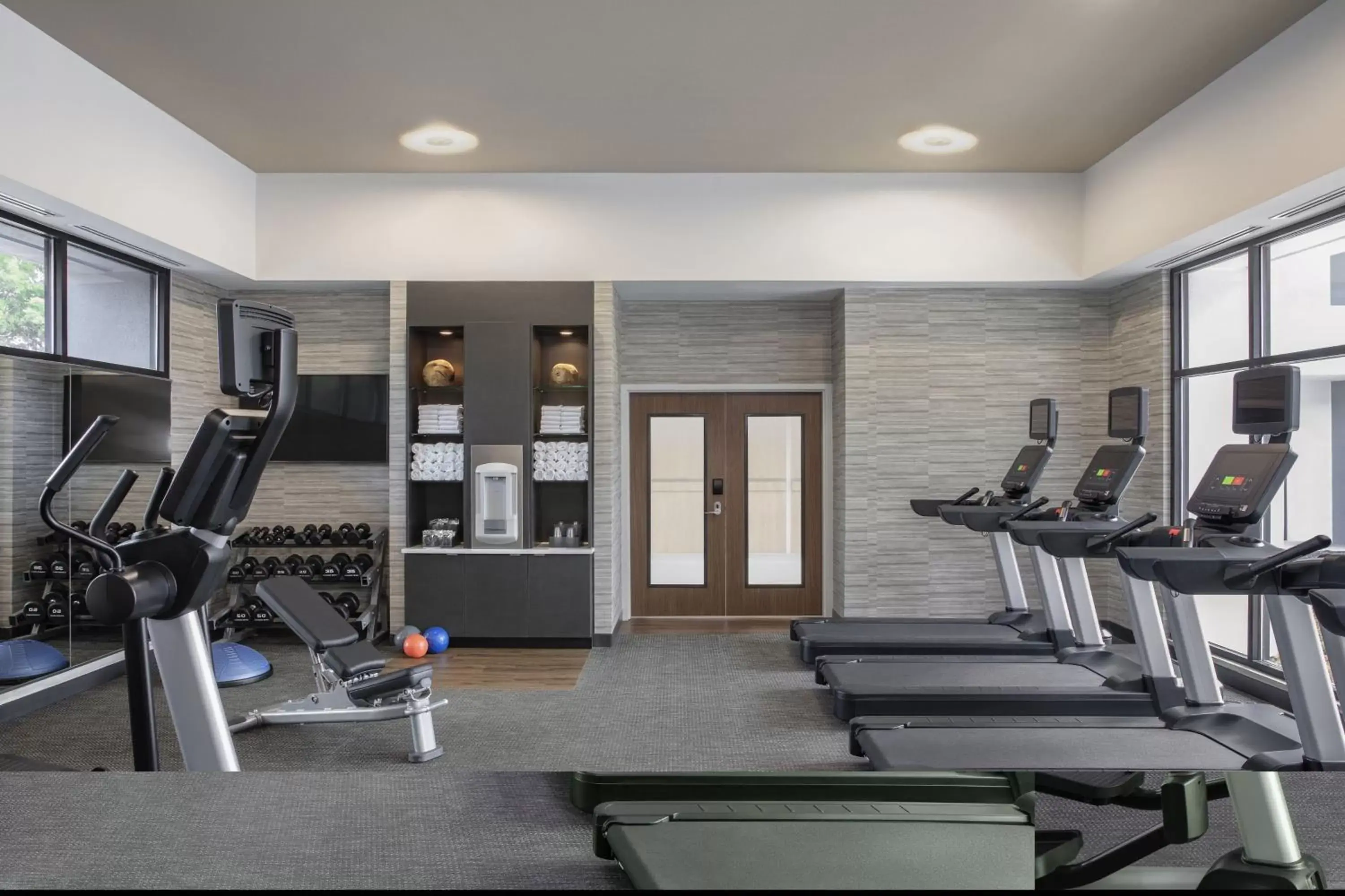 Fitness centre/facilities, Fitness Center/Facilities in Courtyard by Marriott Greensboro
