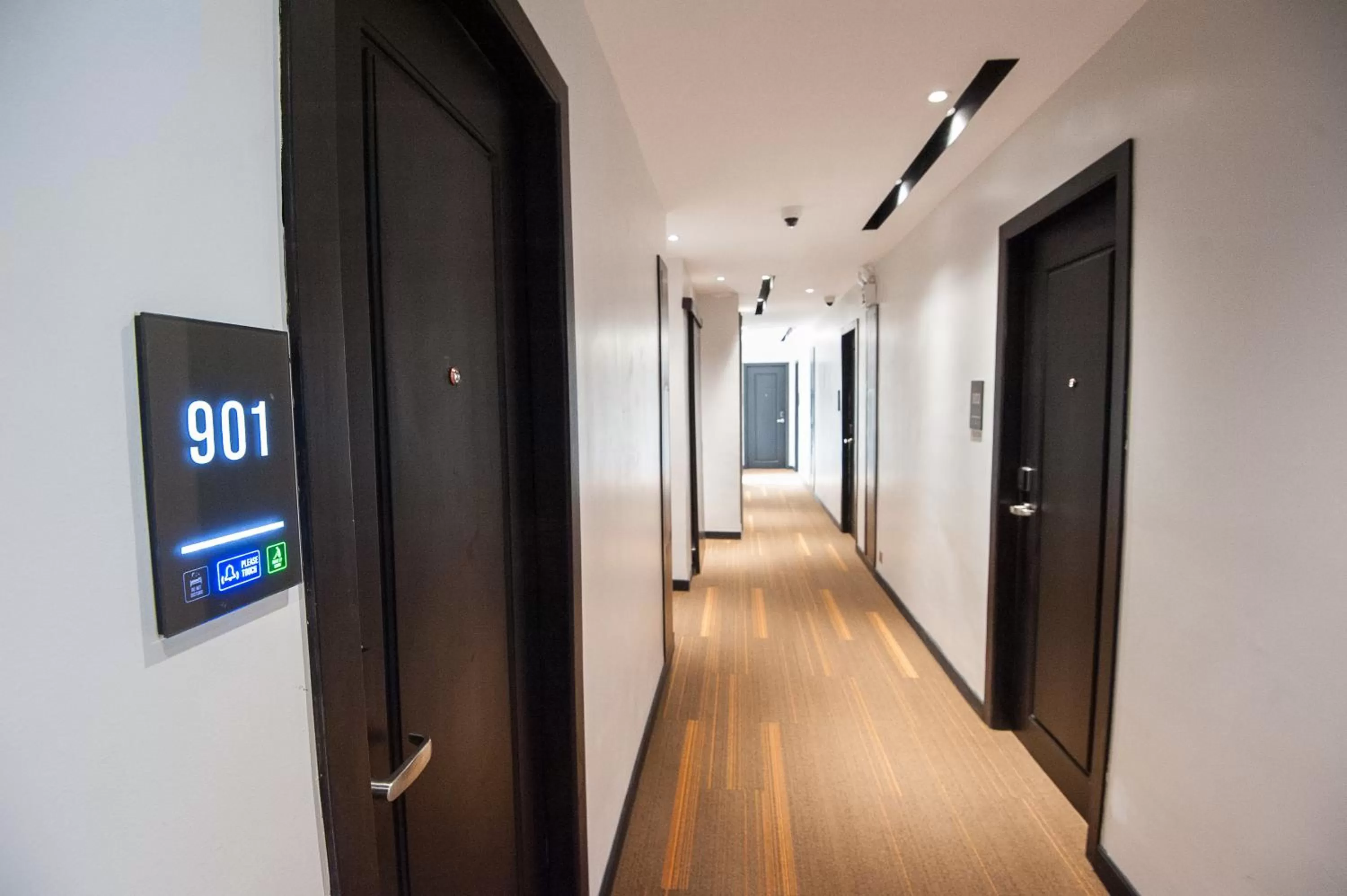 Property building in GLOW PARK HOTEL Grand Royal Palace