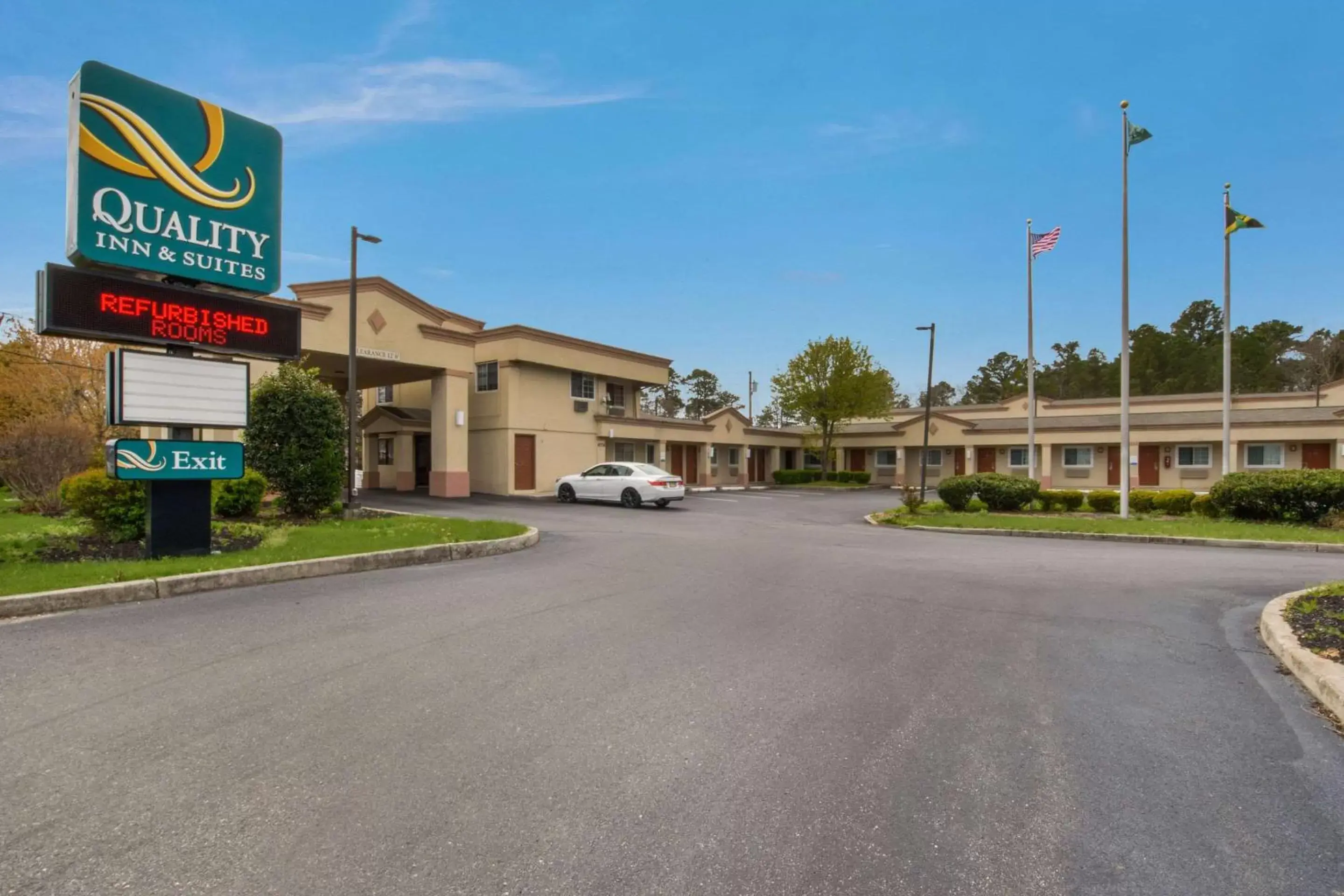 Property Building in Quality Inn & Suites