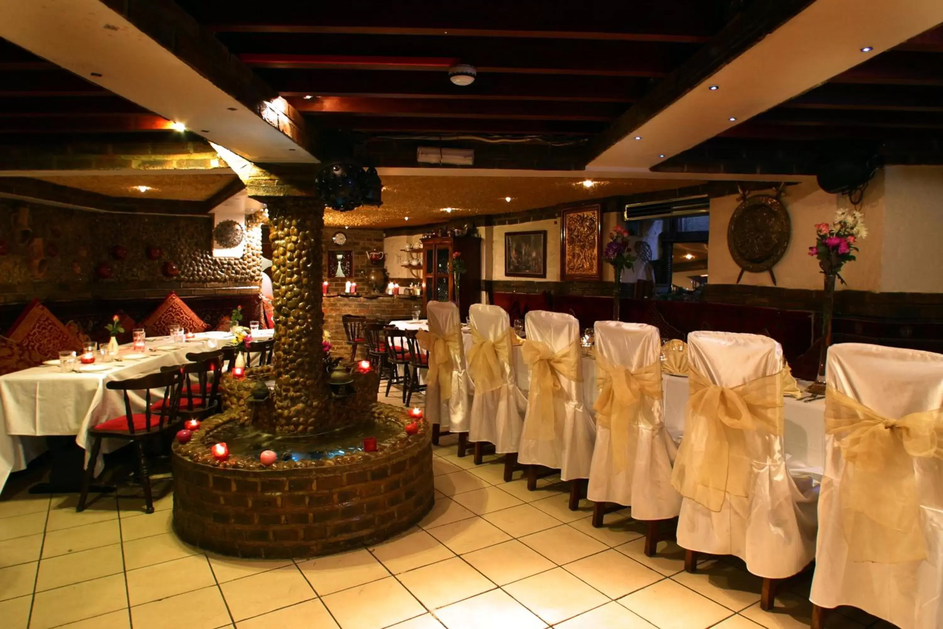 Restaurant/places to eat, Banquet Facilities in The Bridge Hotel