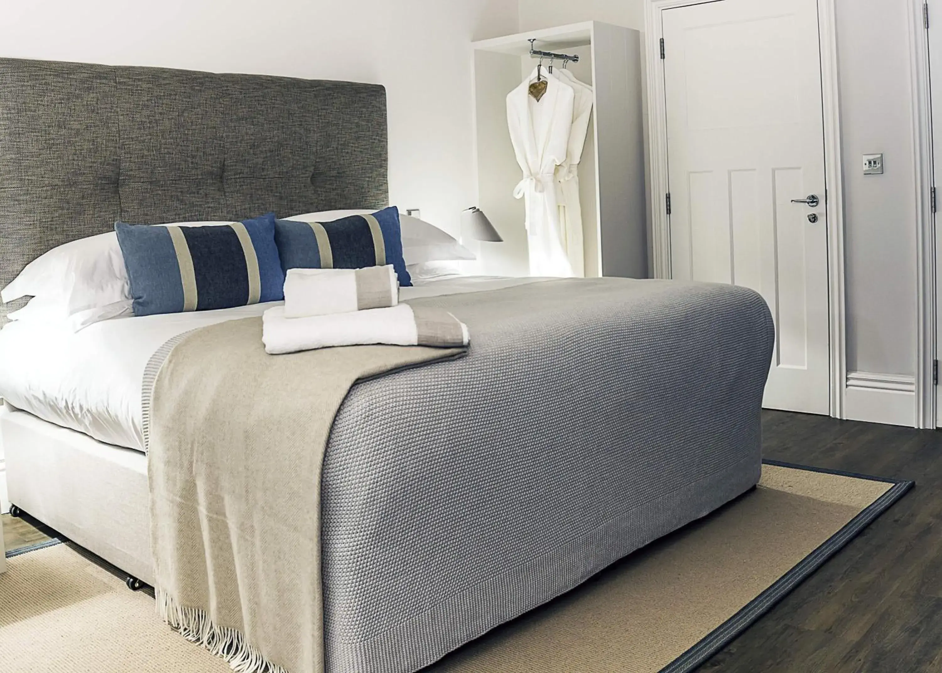 Deluxe King Suite - Swallow's Rafter in Brocco On The Park Boutique Hotel Deluxe King Suite - Swallow's Rafter in Brocco On The Park Boutique Hotel