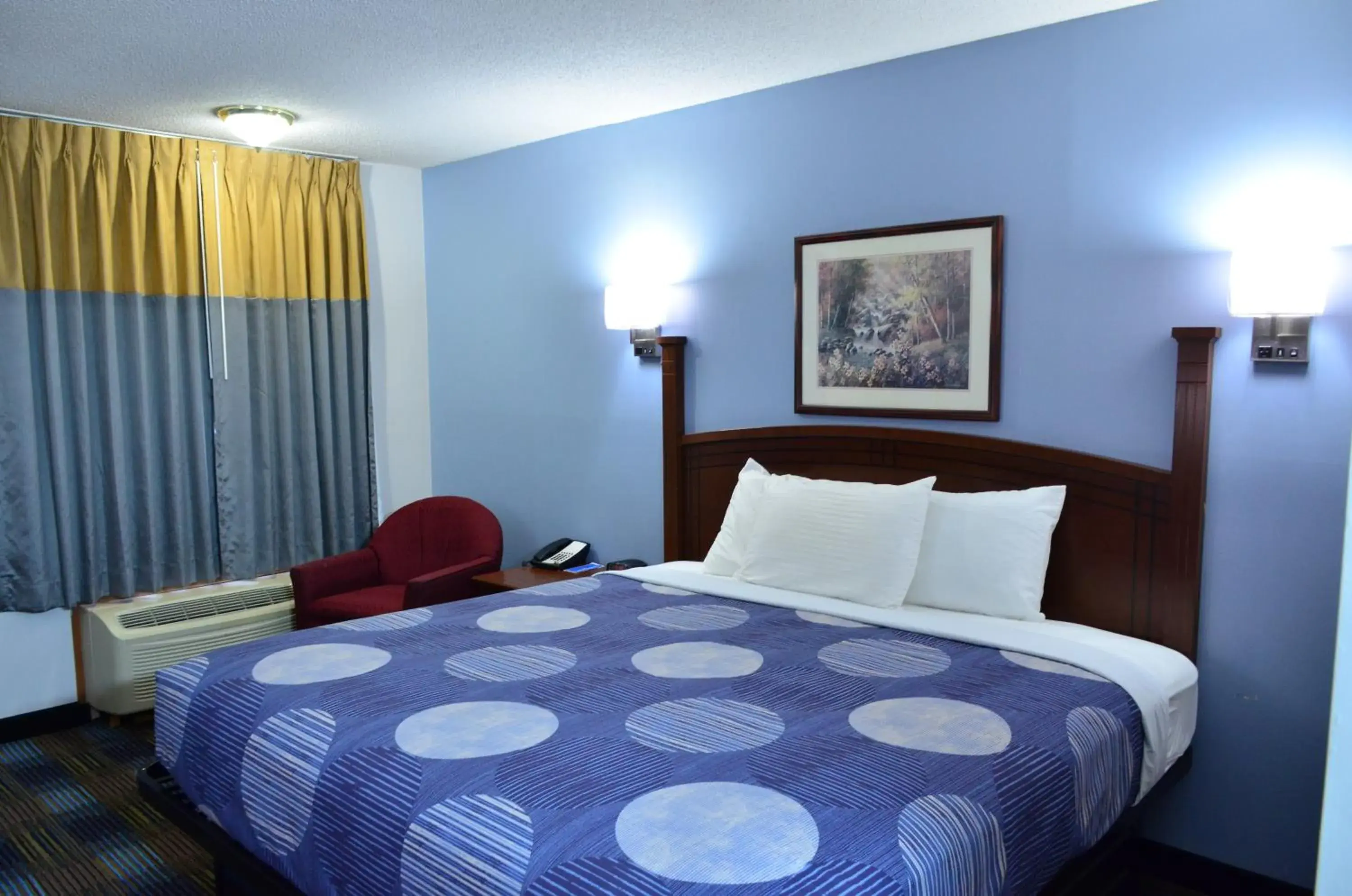 Bed in Rodeway Inn Augusta West - Fort Eisenhower Bed in Rodeway Inn Augusta West - Fort Eisenhower