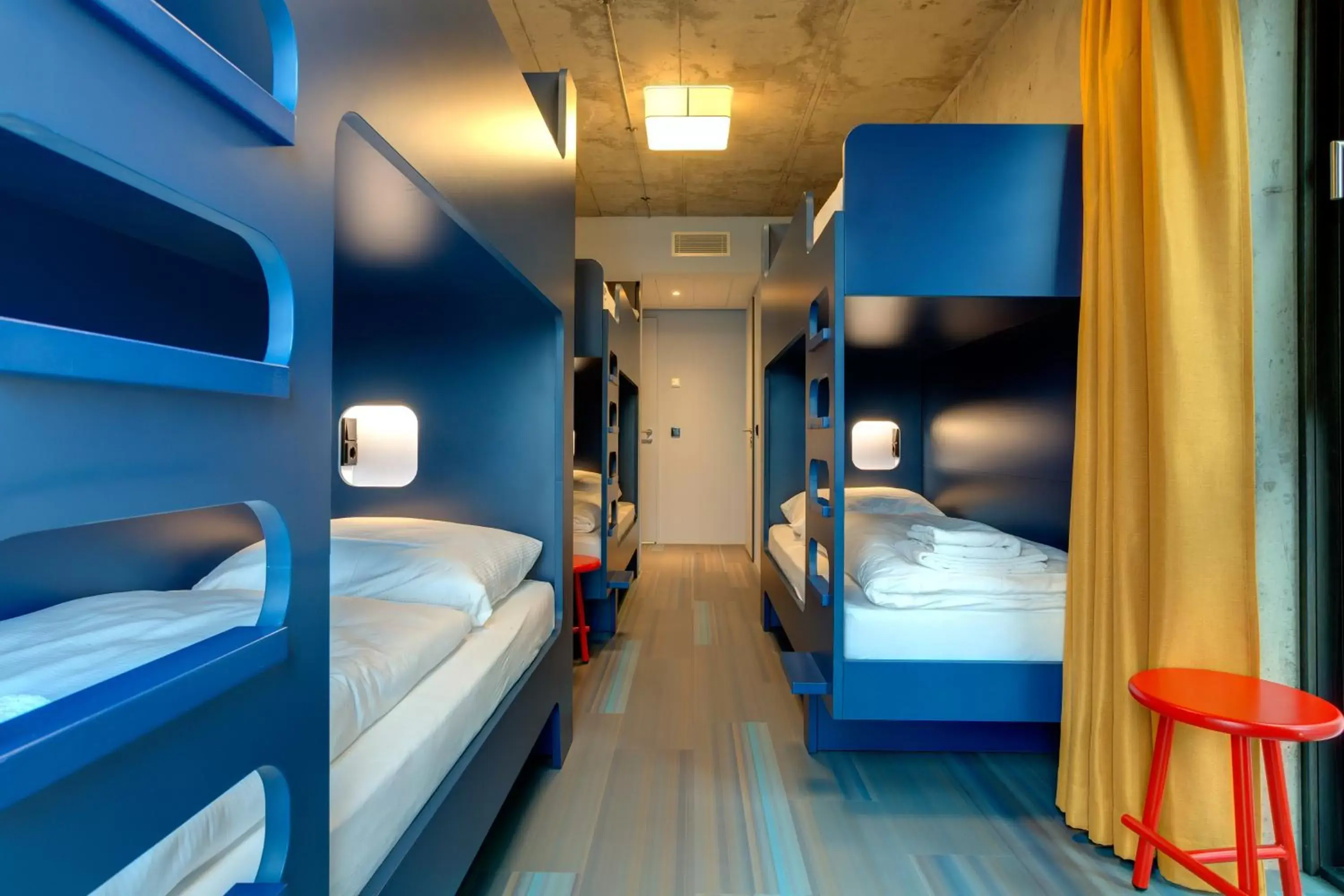 Photo of the whole room, Bunk Bed in MEININGER Hotel Berlin East Side Gallery