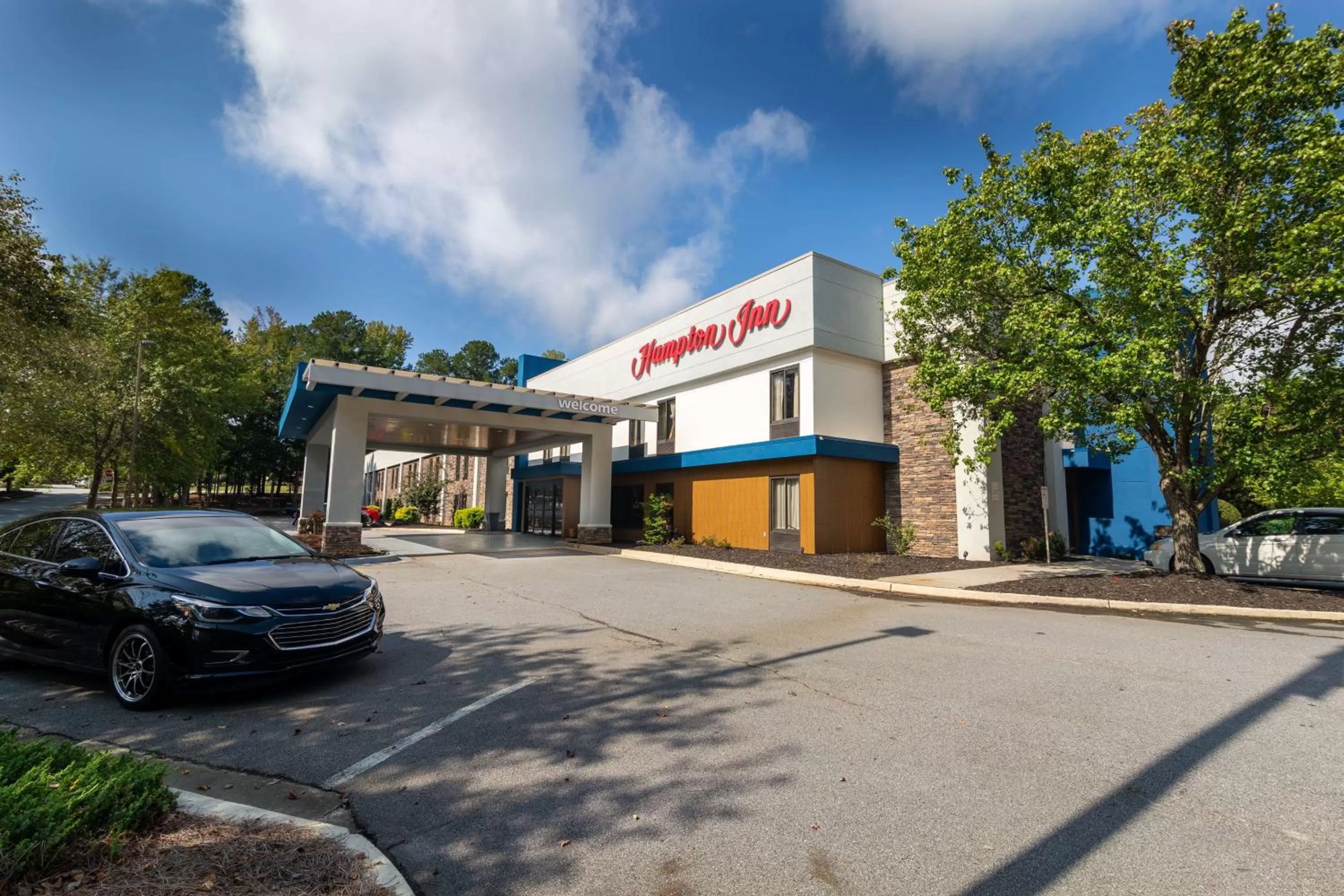 Property building in Hampton Inn Atlanta/Peachtree City
