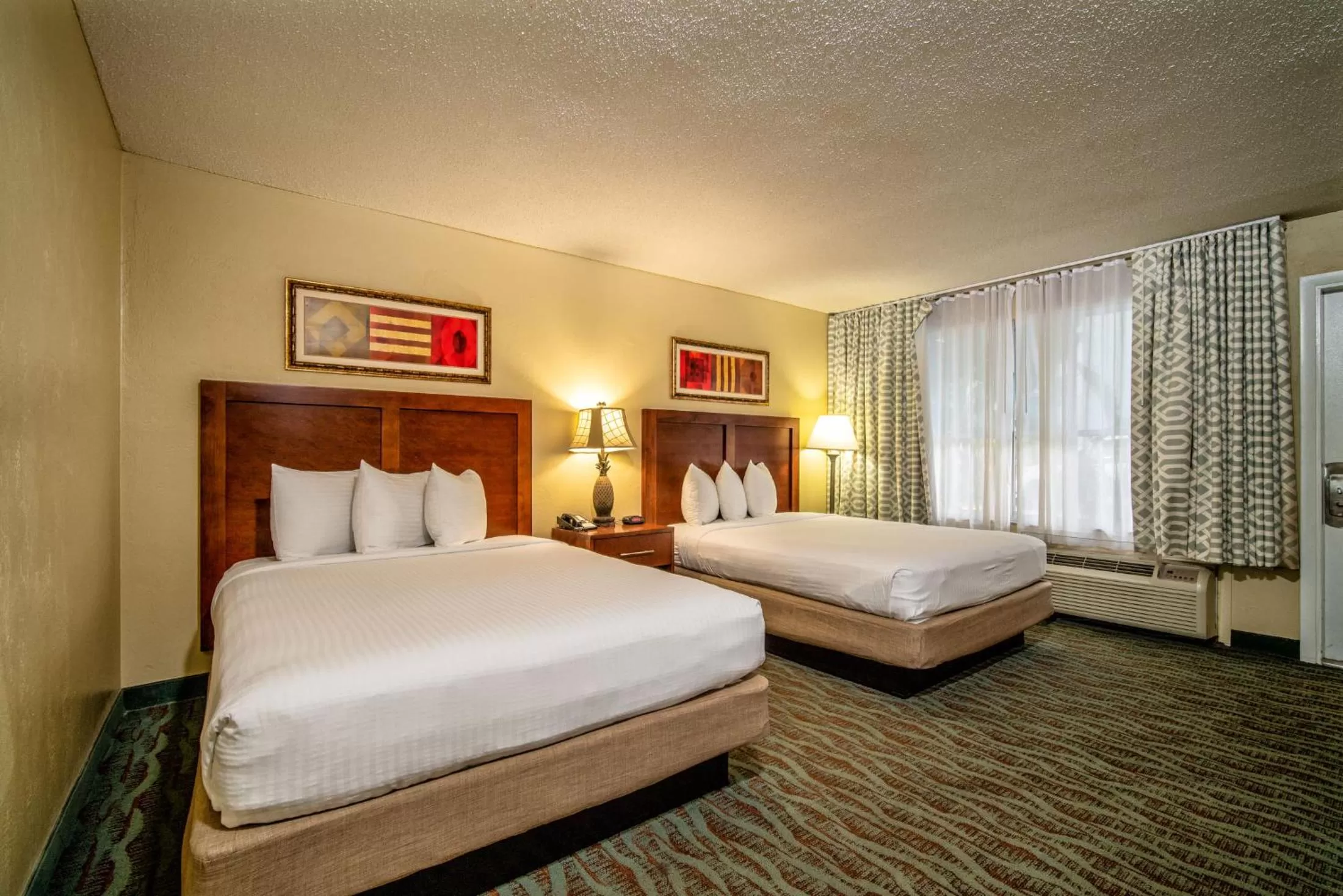 Standard Queen Room with Two Queen Beds in Perry's Ocean-Edge Resort