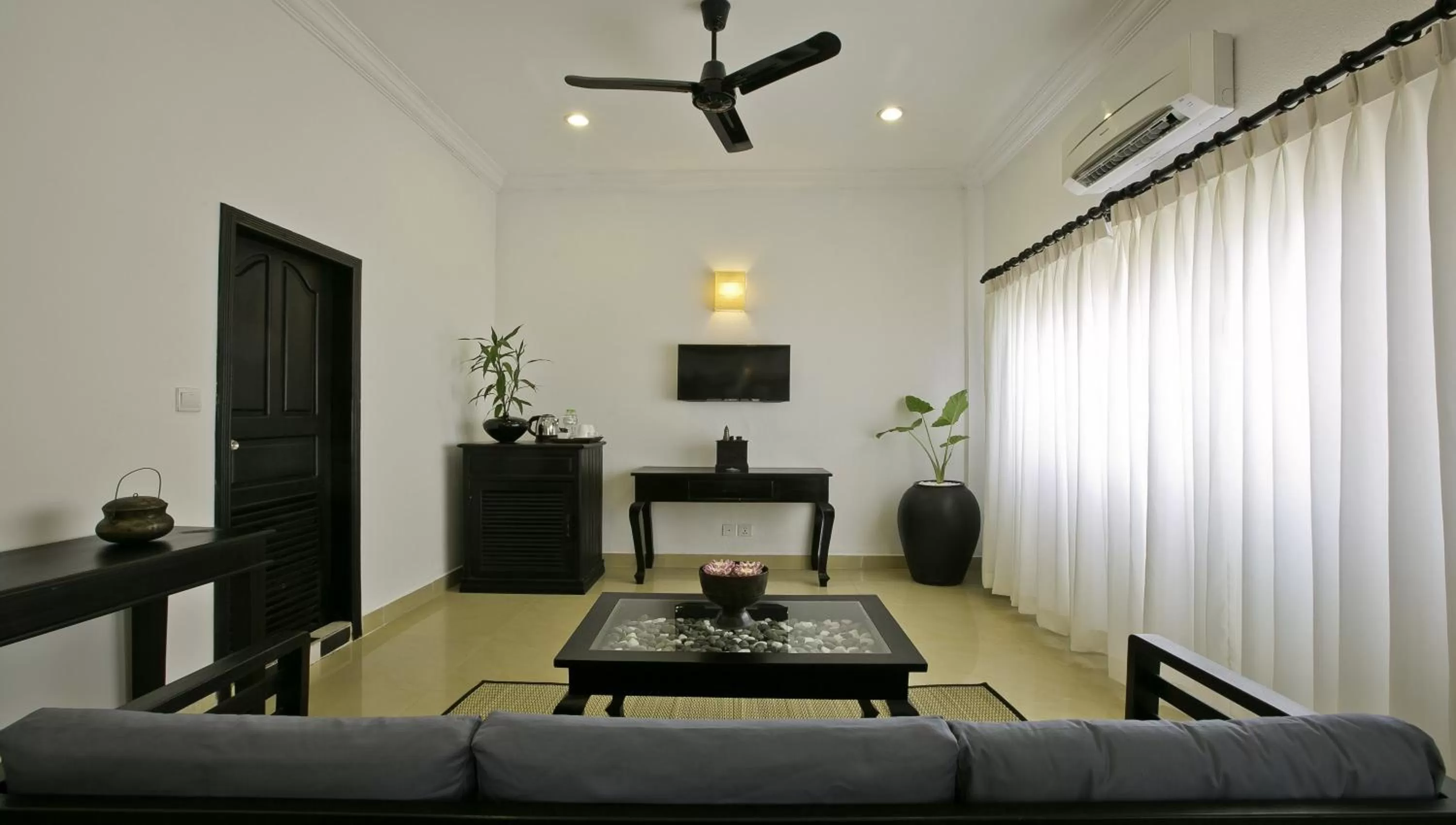 Seating area in The Cyclo d'Angkor Boutique Hotel