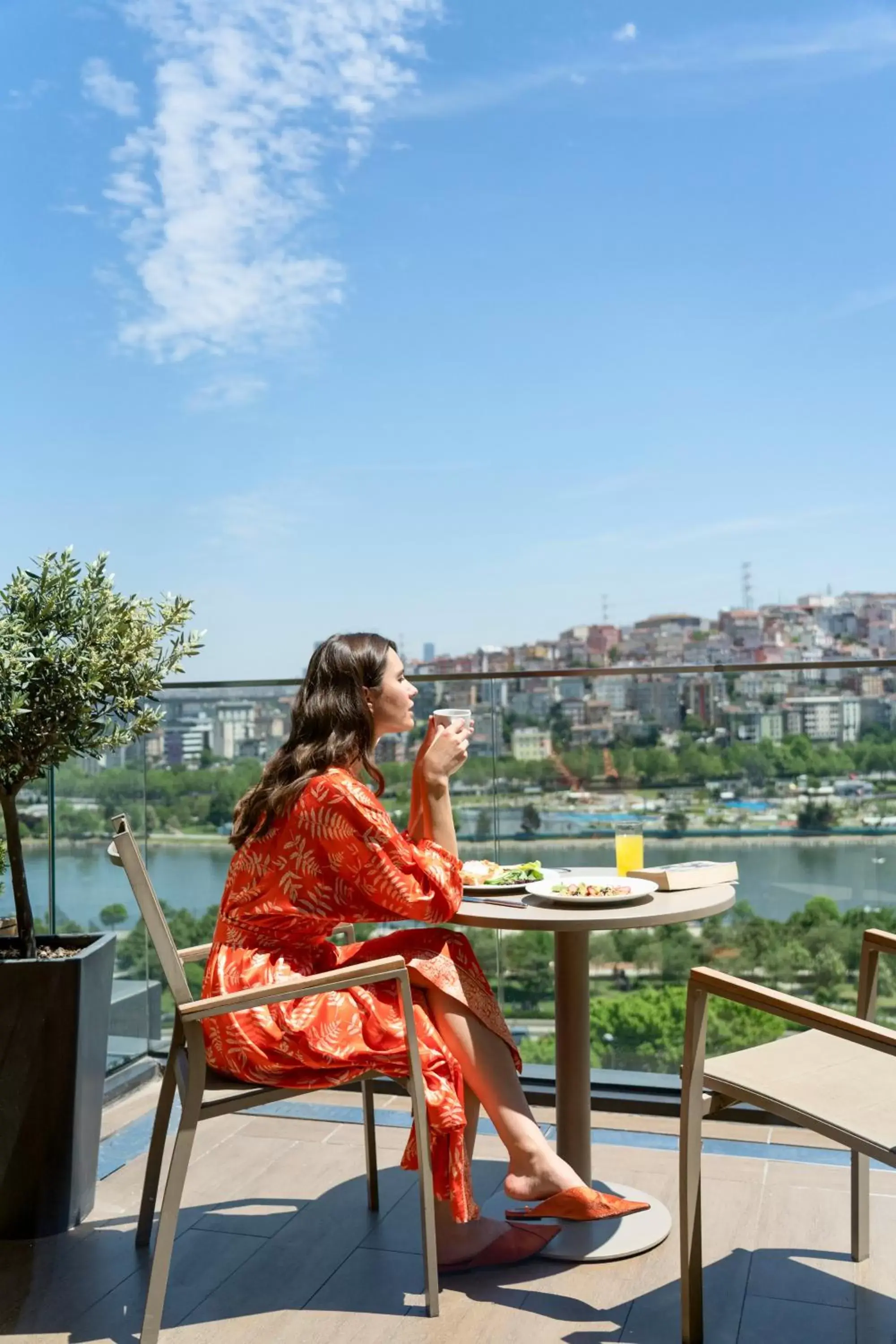 People in Mövenpick Istanbul Hotel Golden Horn