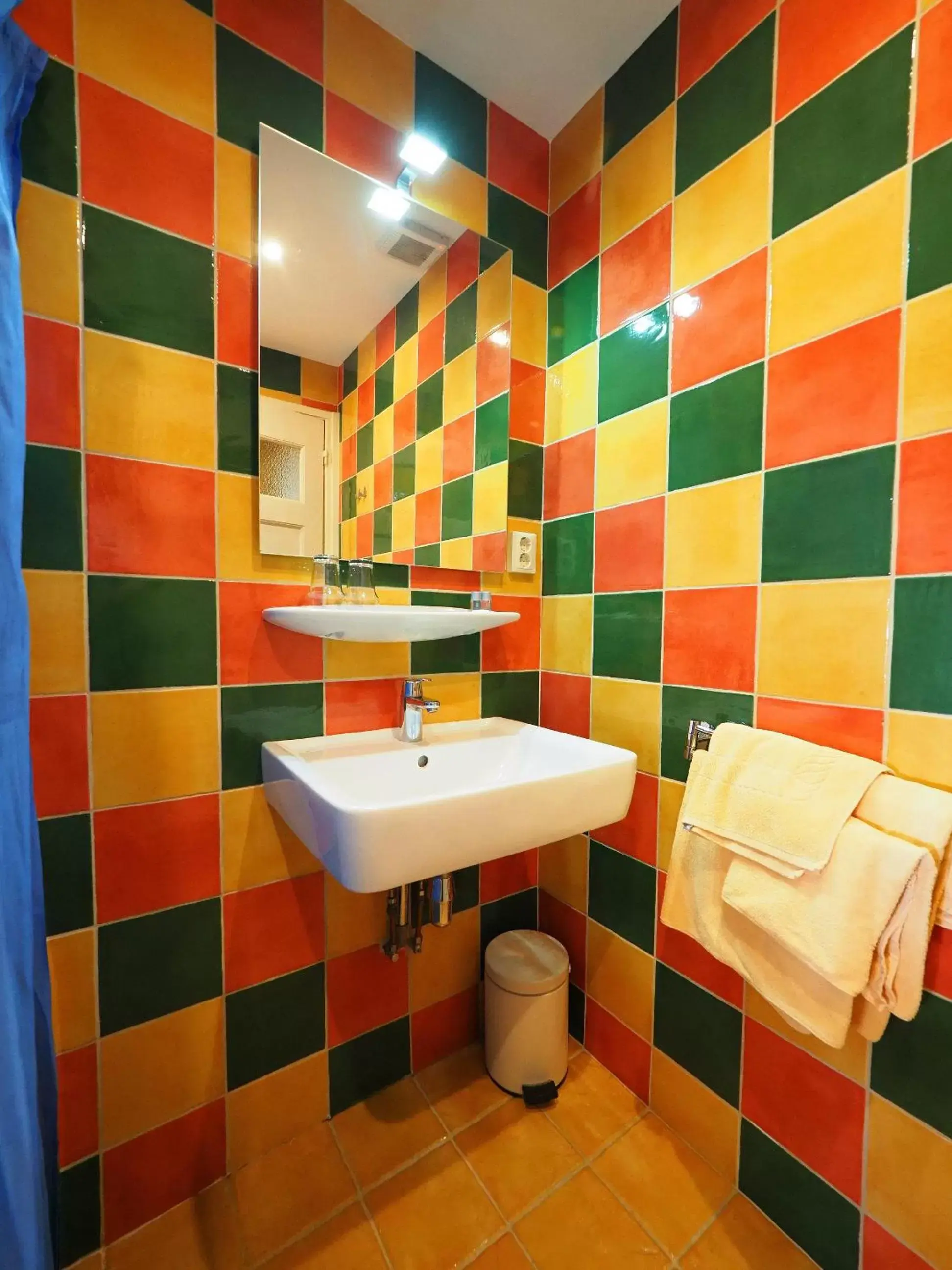 Bathroom in Hotel Restaurant 't Heerenlogement