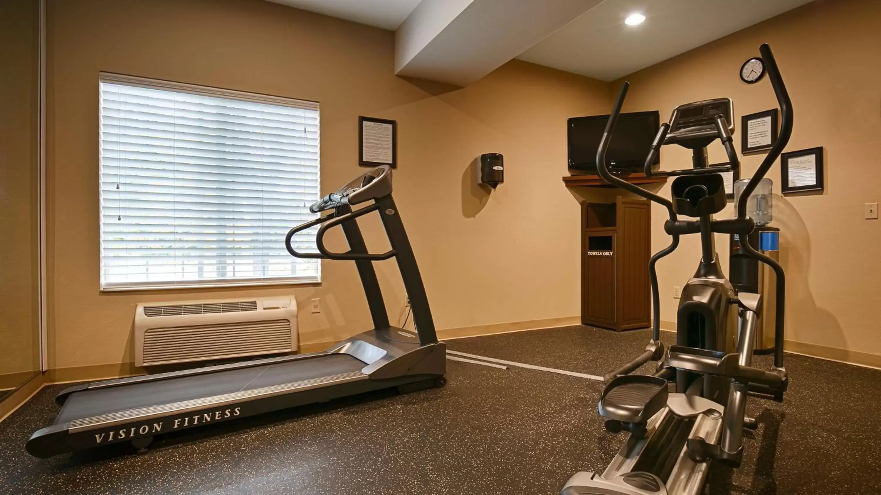 Fitness centre/facilities, Fitness Center/Facilities in Best Western Plus Prairie Inn