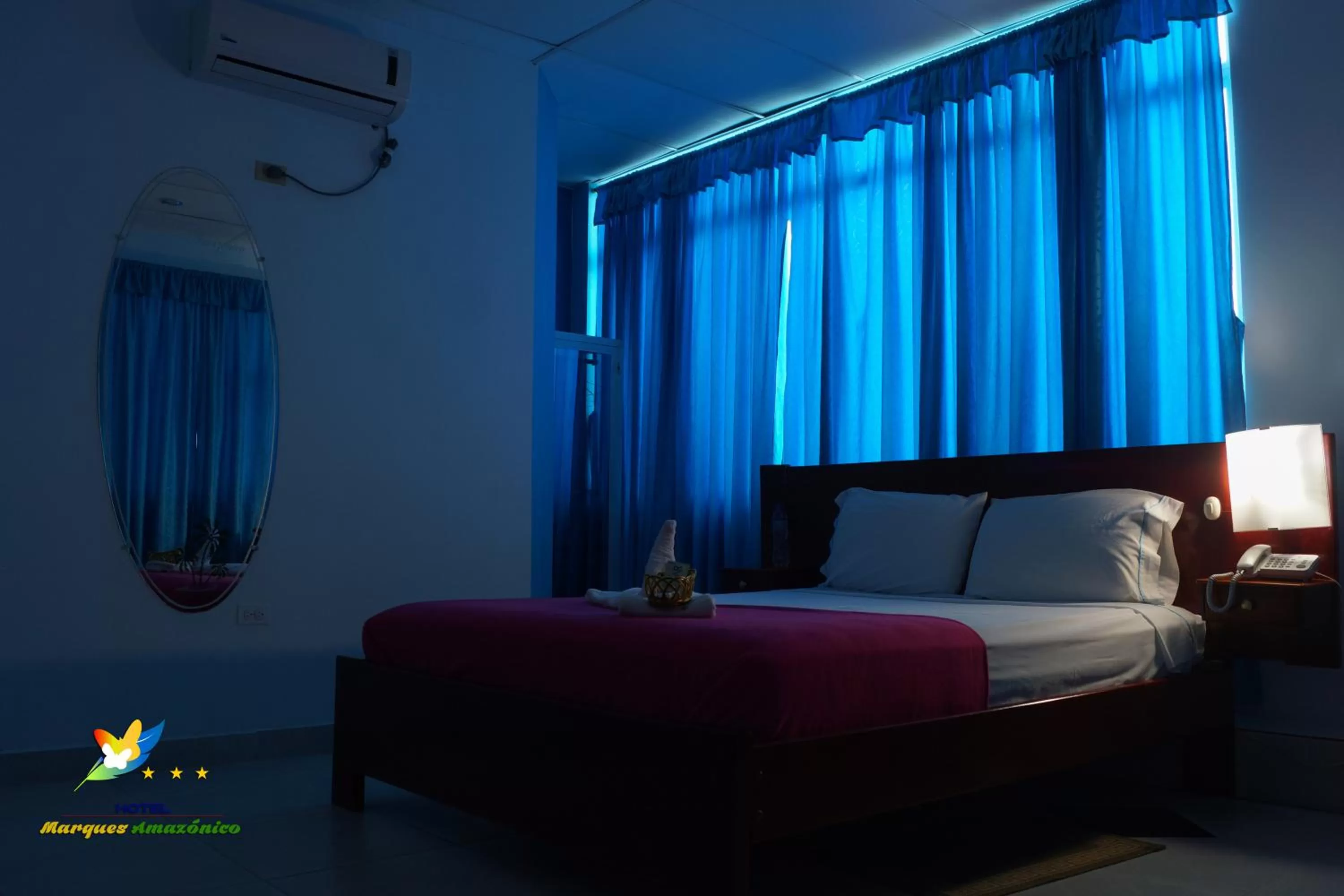 Bed in Hotel Marques Amazonico