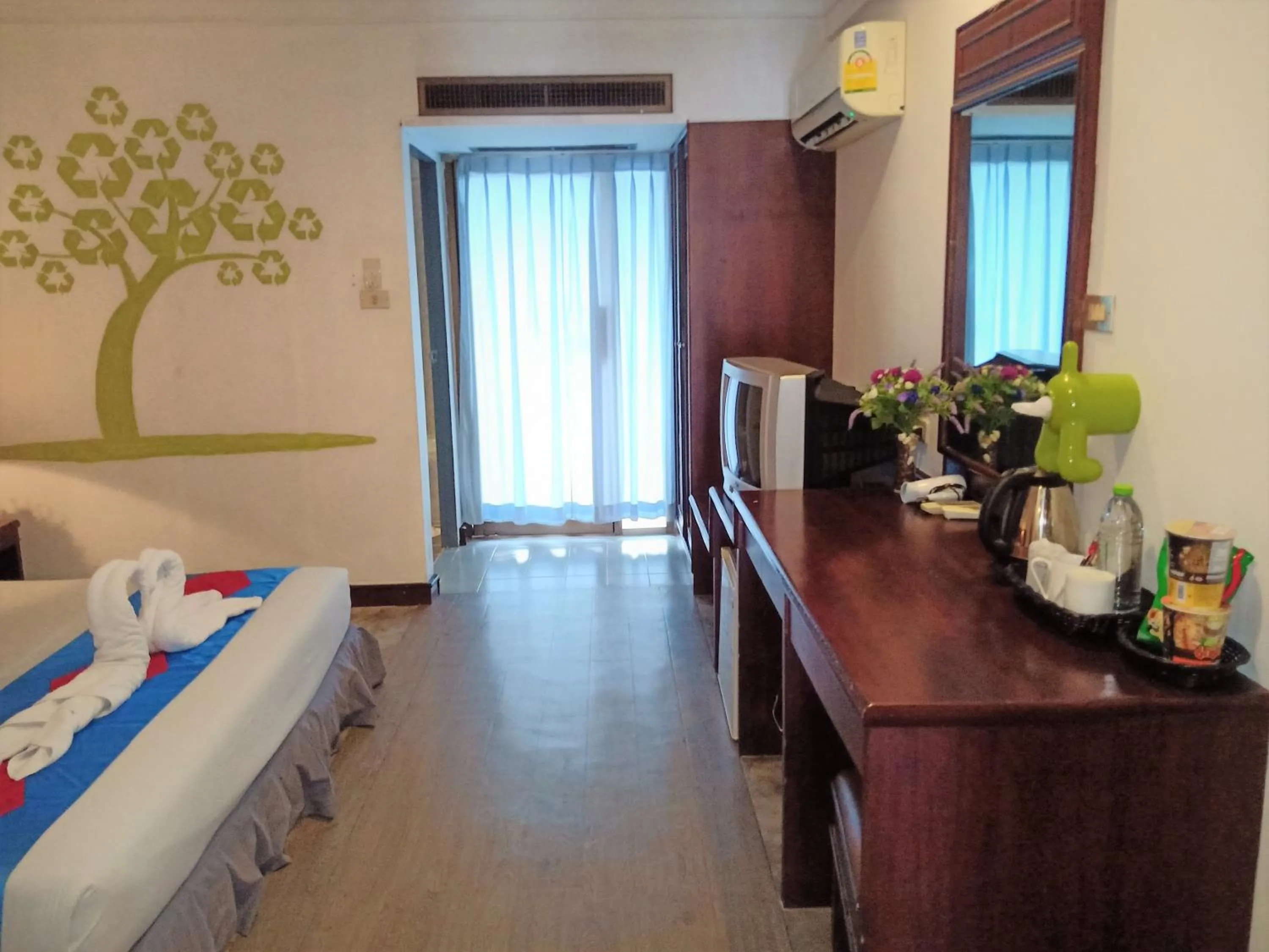 La Moon At Phuket - SHA Extra Plus