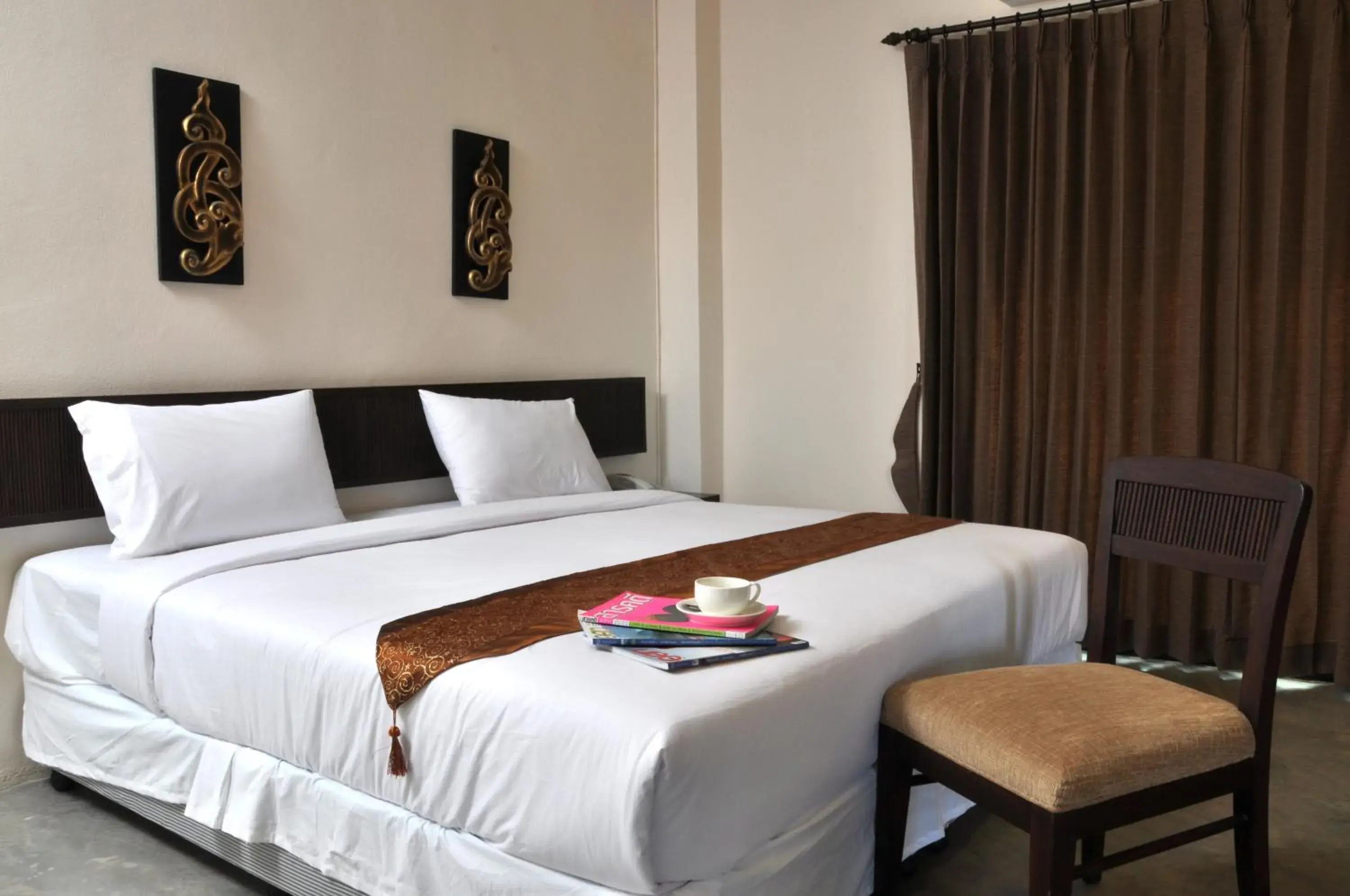 Photo of the whole room, Bed in Monsane River Kwai Resort & Spa