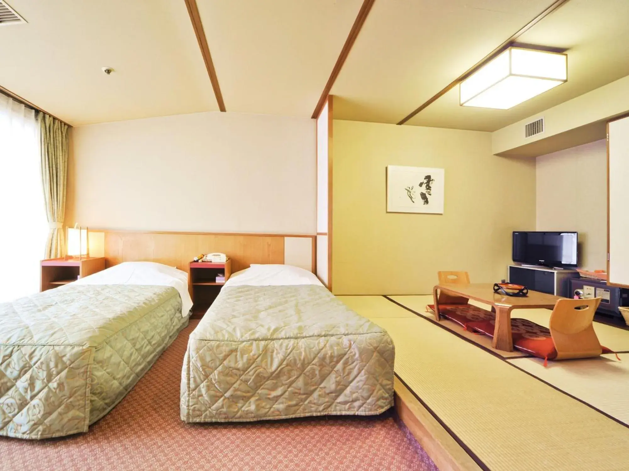 Bed in Hotel Shikanoyu