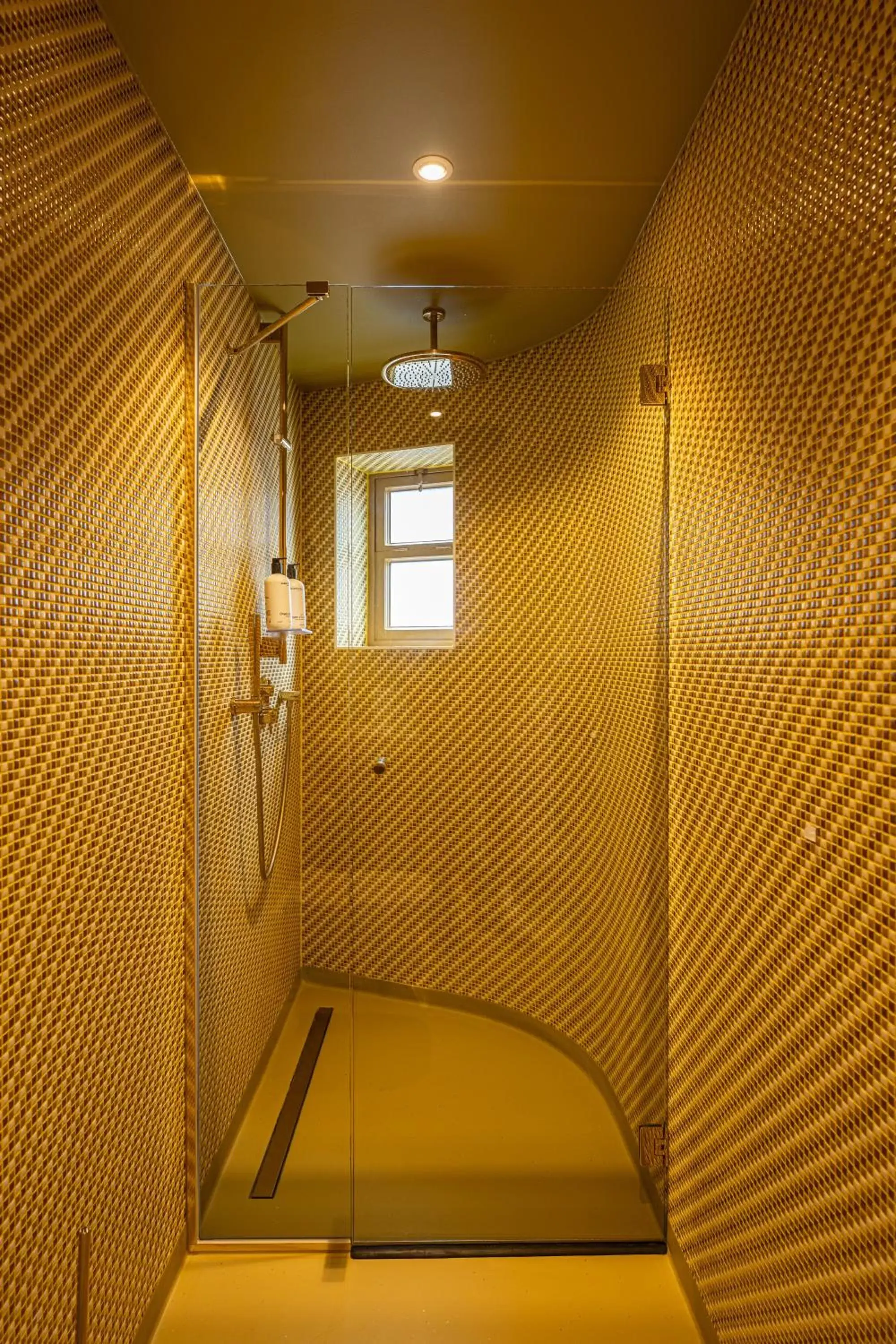 Bathroom in Hotel Staatsman