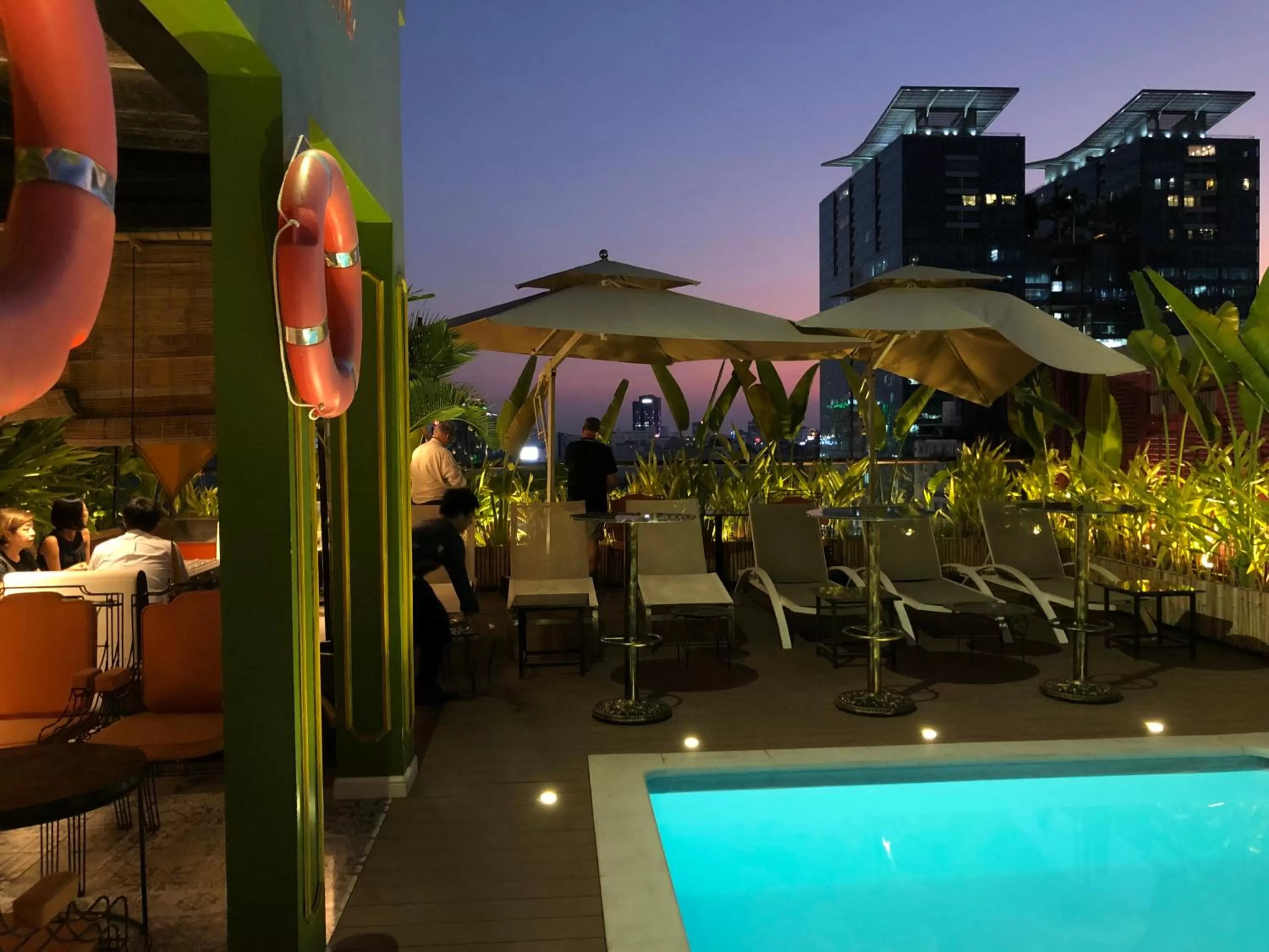 Swimming Pool in Prostyle Hotel Ho Chi Minh プロスタイルホテルホーチミン