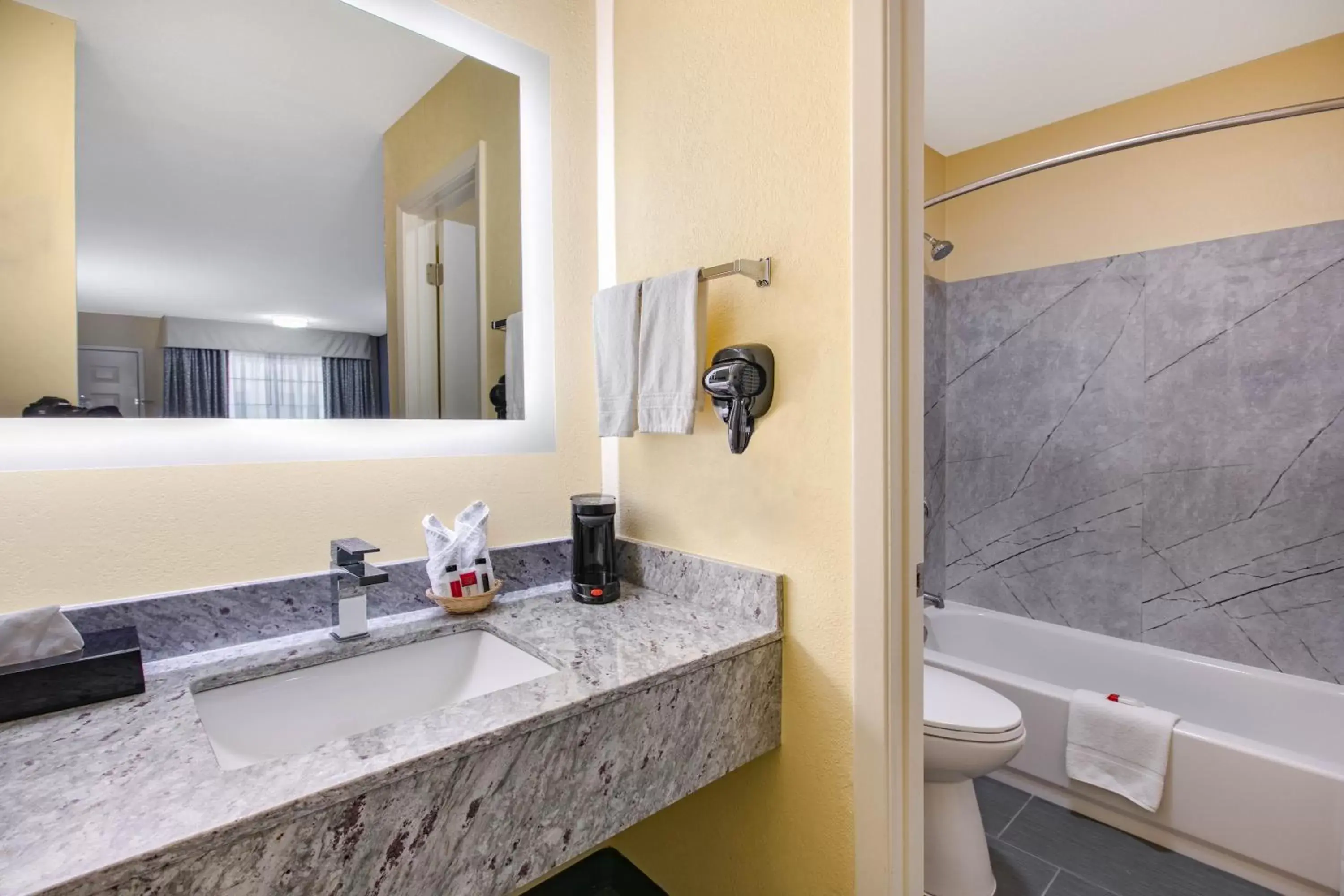 Shower, Bathroom in Days Inn by Wyndham Waco
