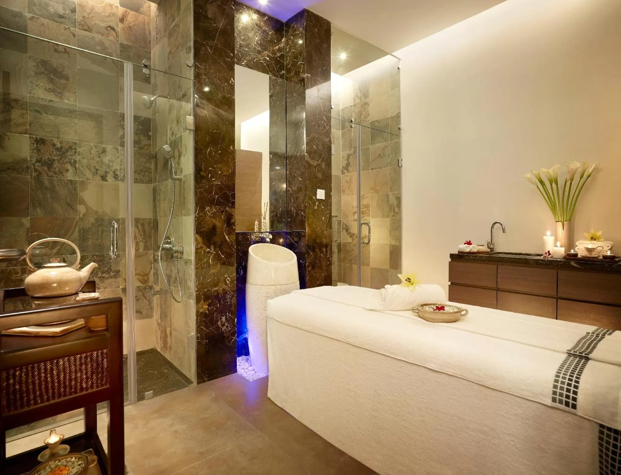 Massage, Bed in Vivanta Pune, Hinjawadi