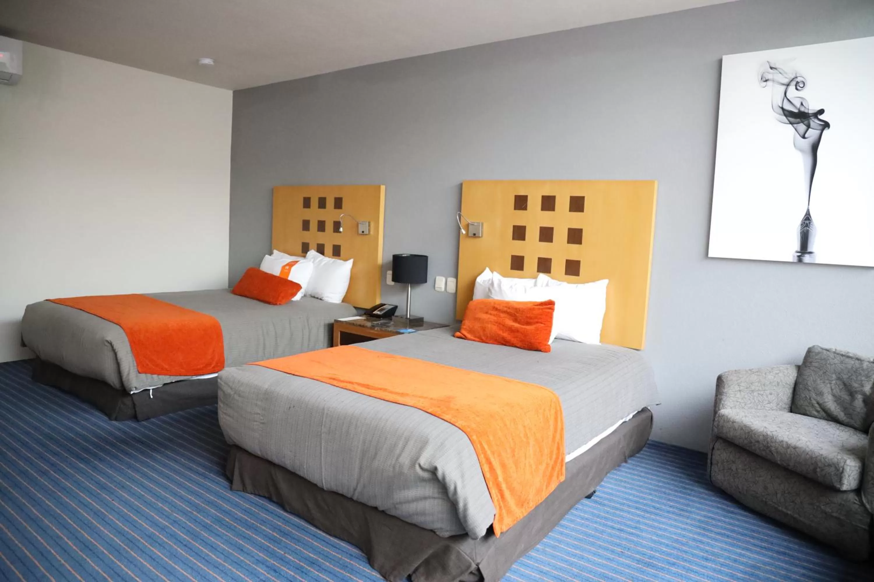 Bedroom, Bed in Real Inn Nuevo Laredo